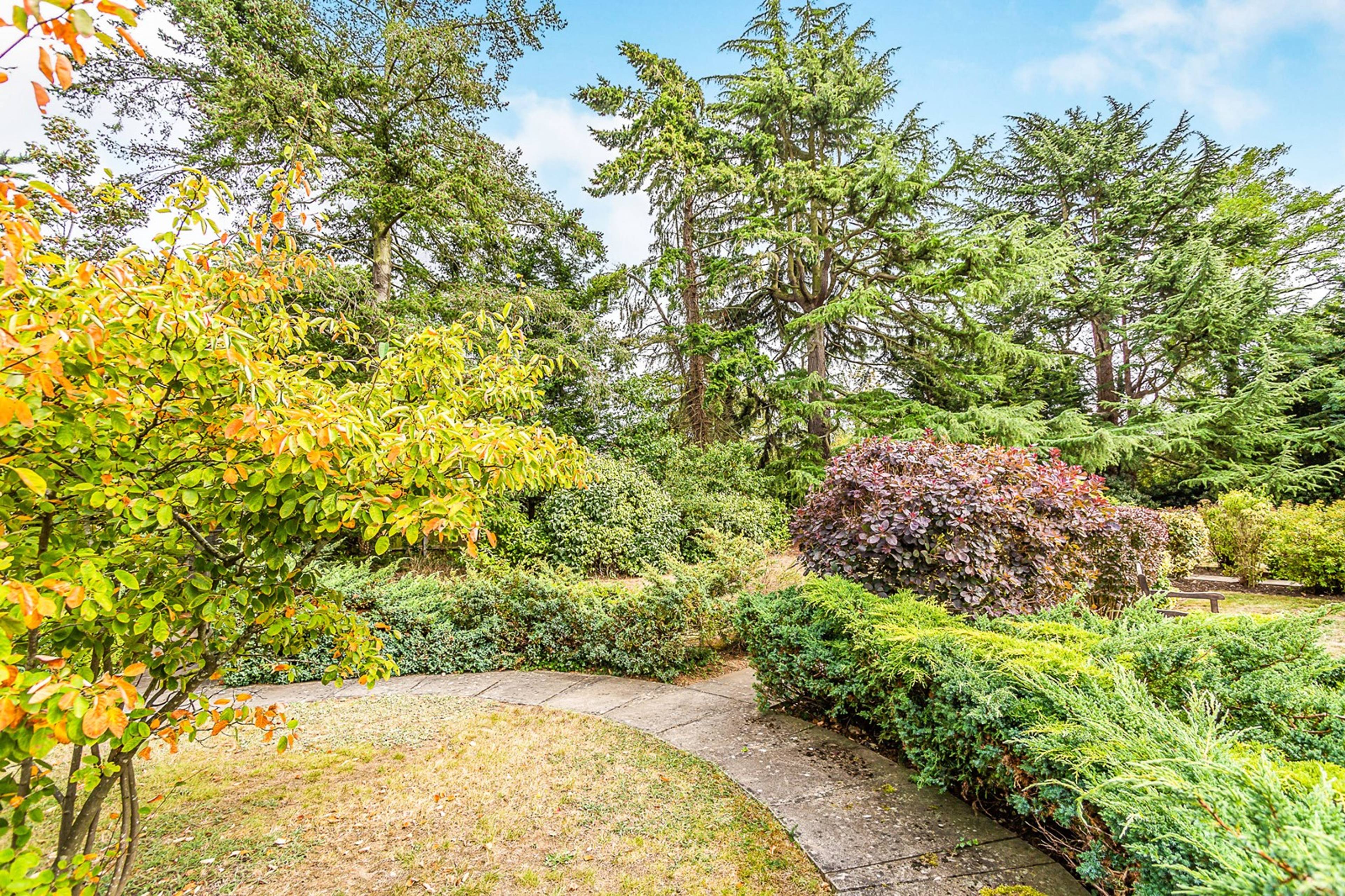Landscaped  Gardens