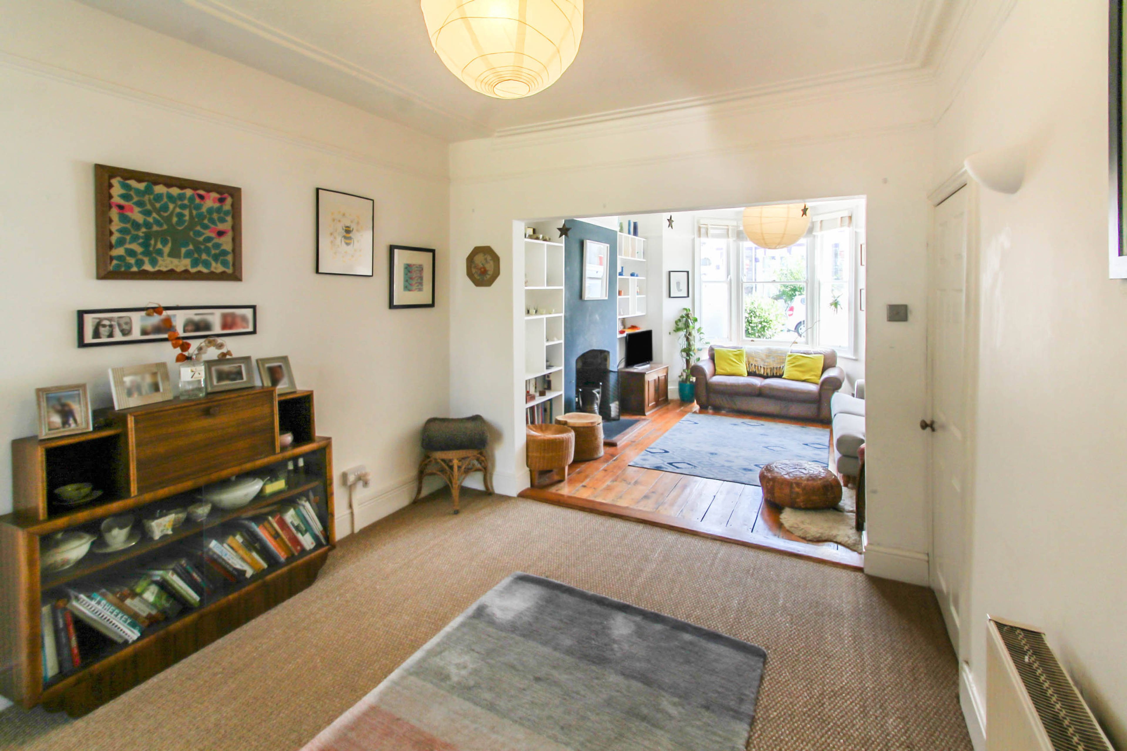 Lounge/Dining Room
