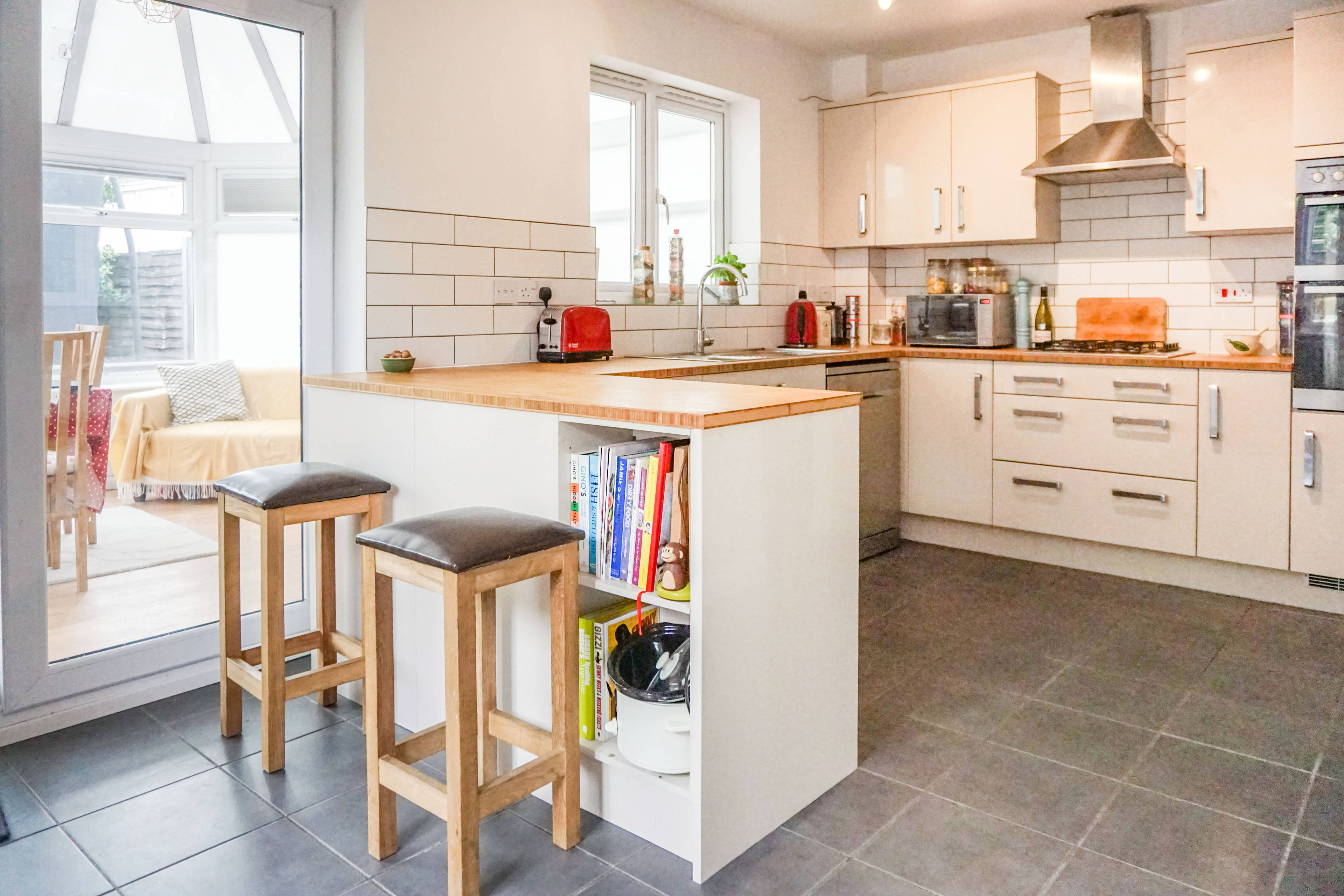 Kitchen/Breakfast