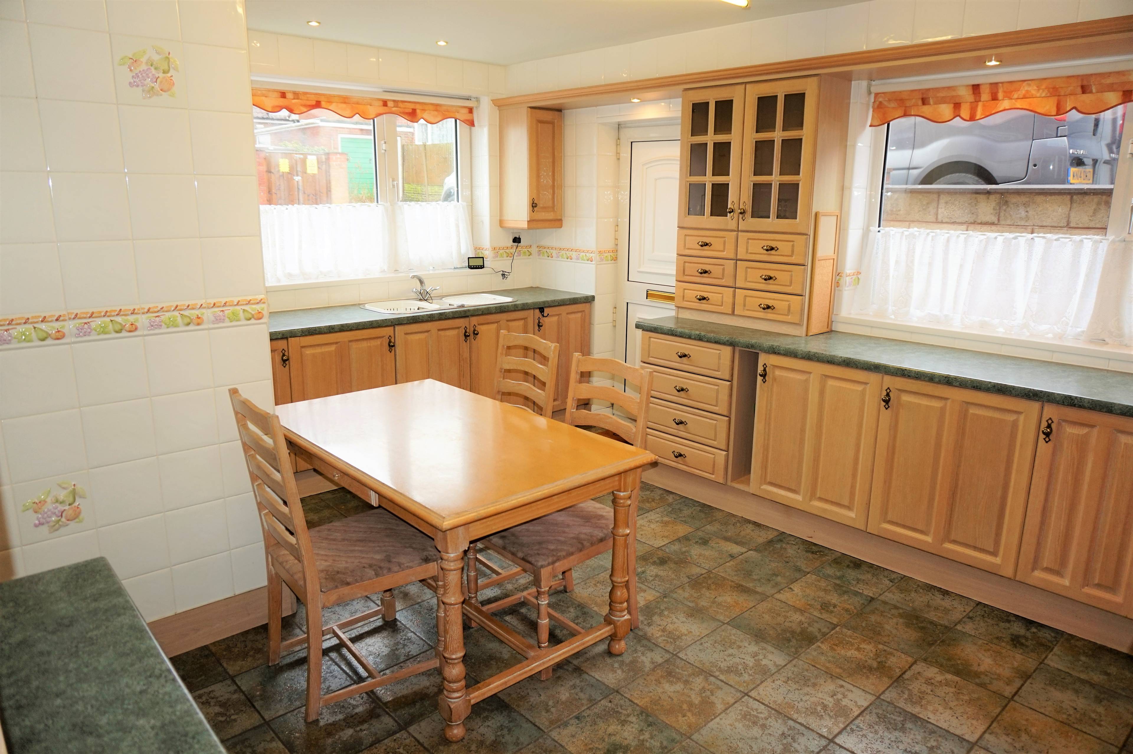 Kitchen / Diner