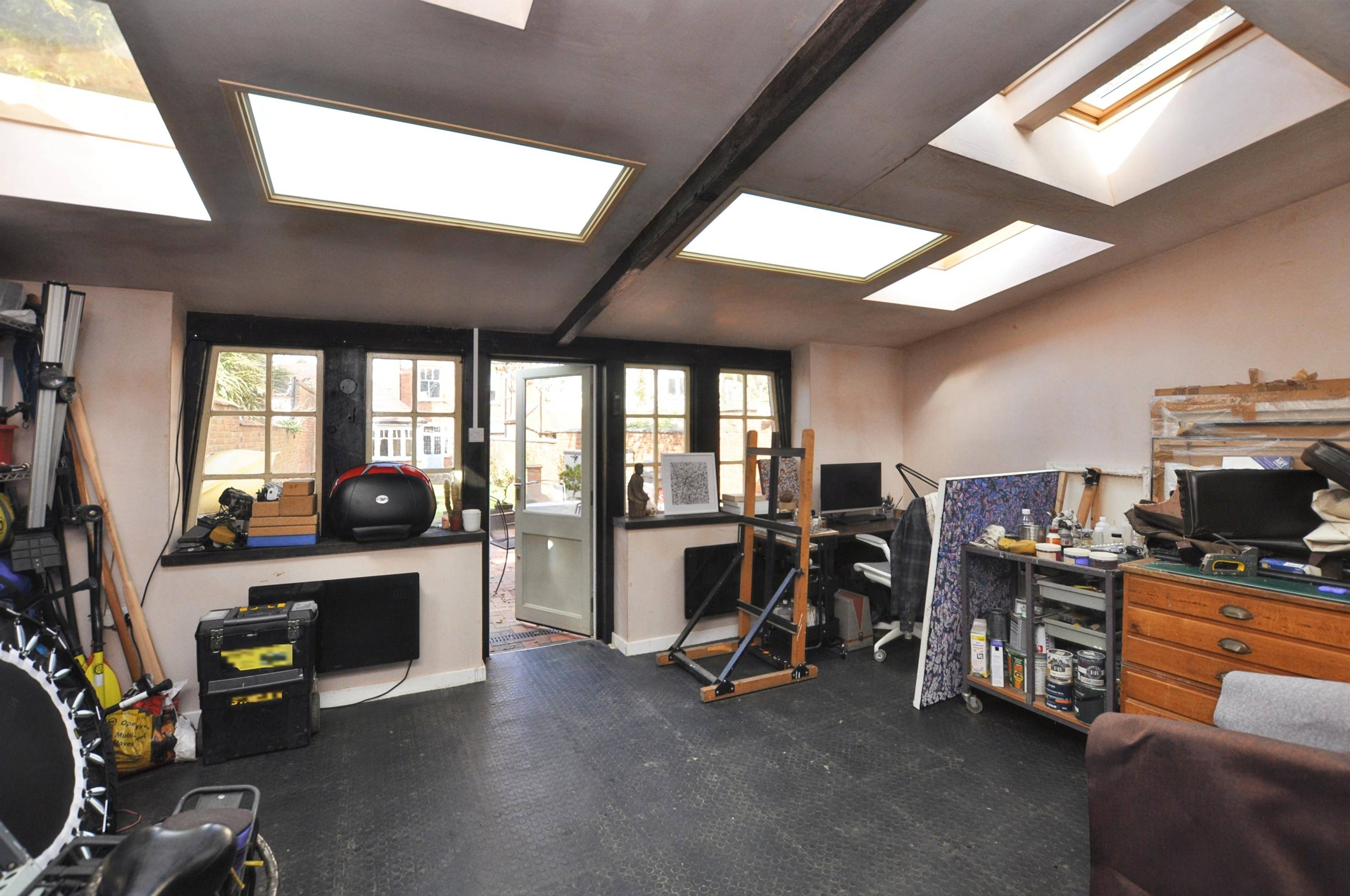 Studio / Workshop