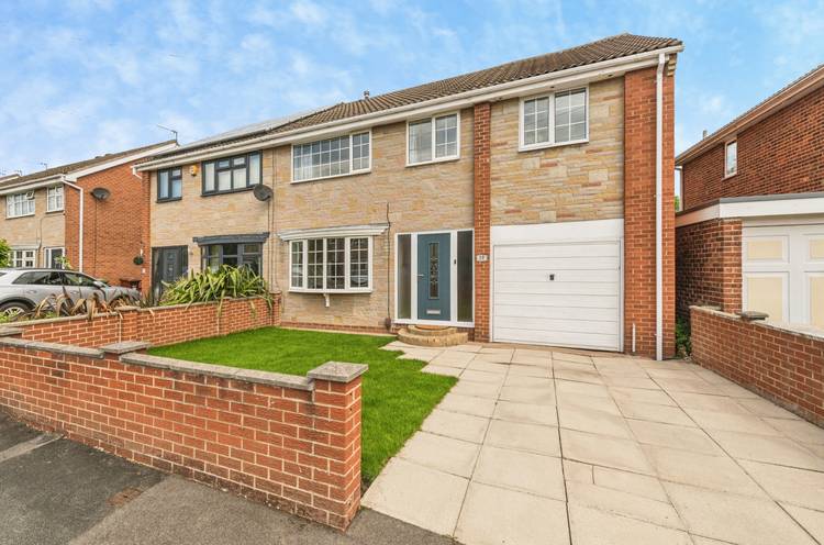 5 bedroom semi-detached house