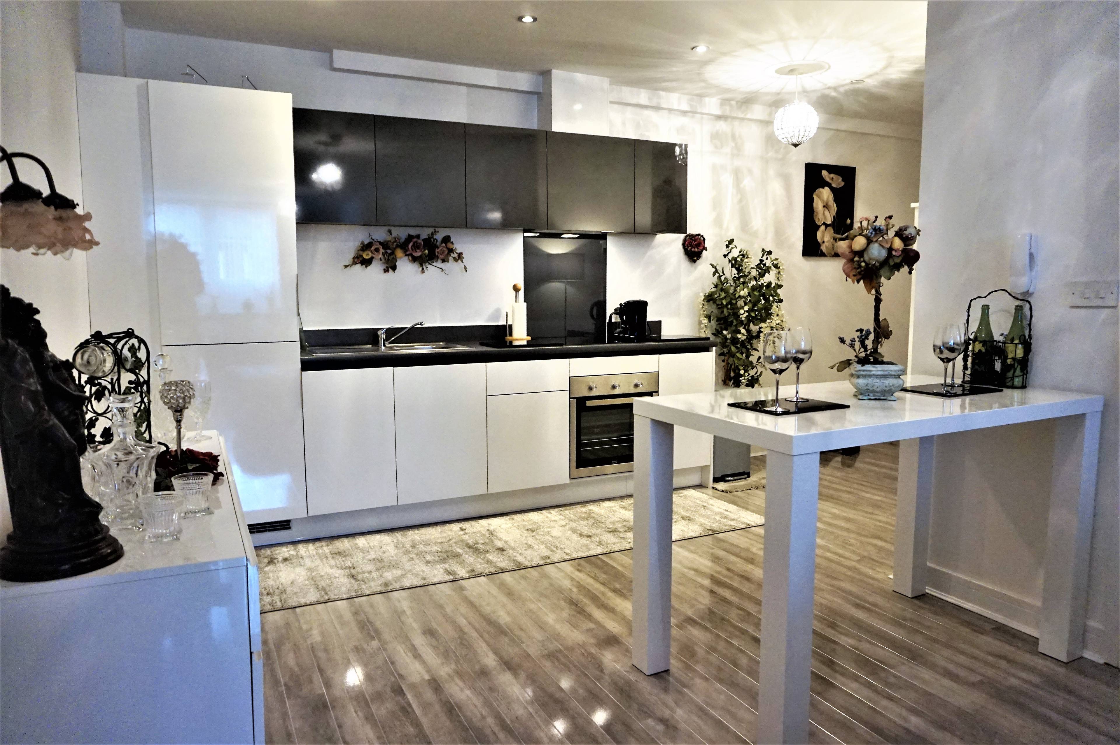 Kitchen/Breakfast