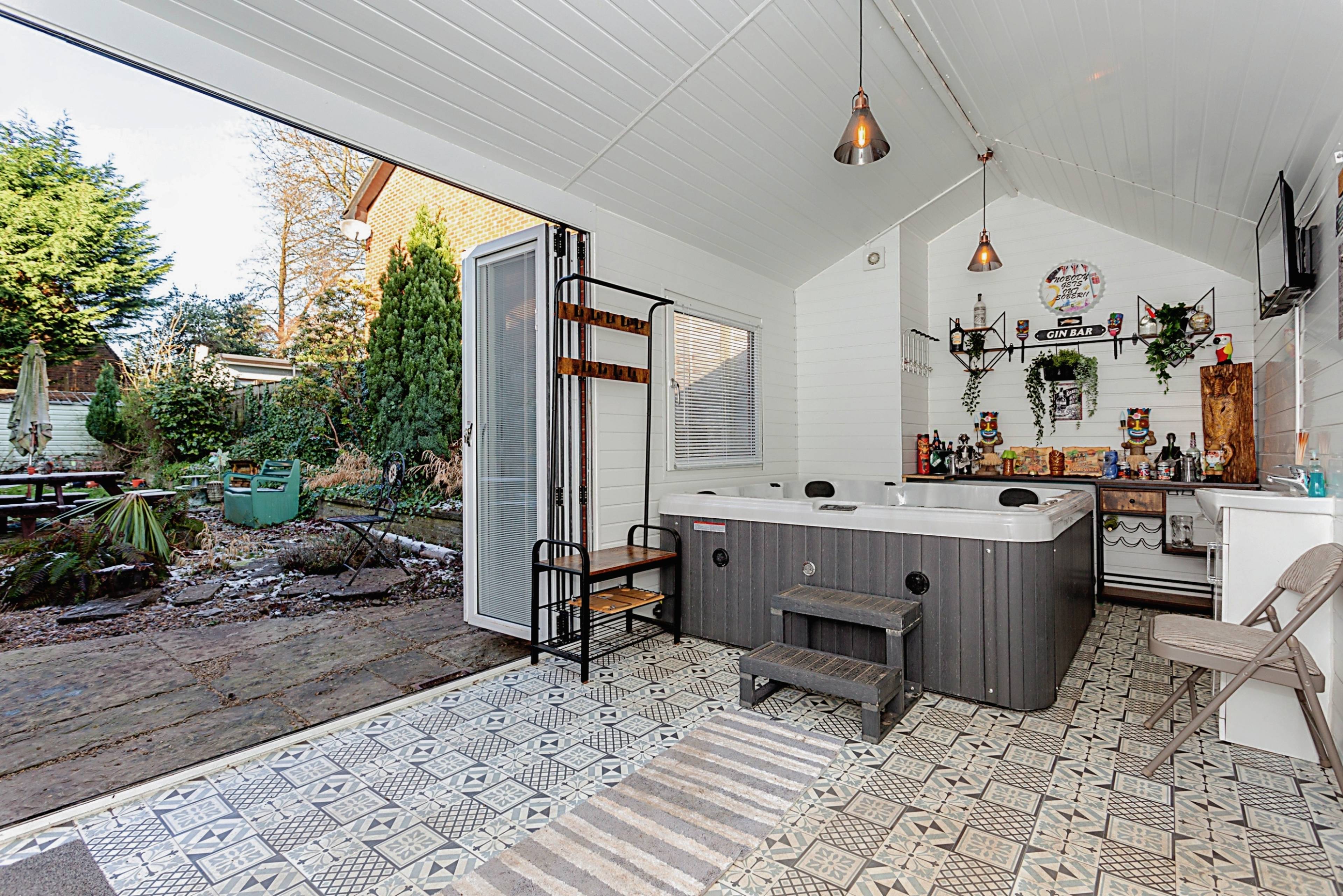 Summer House