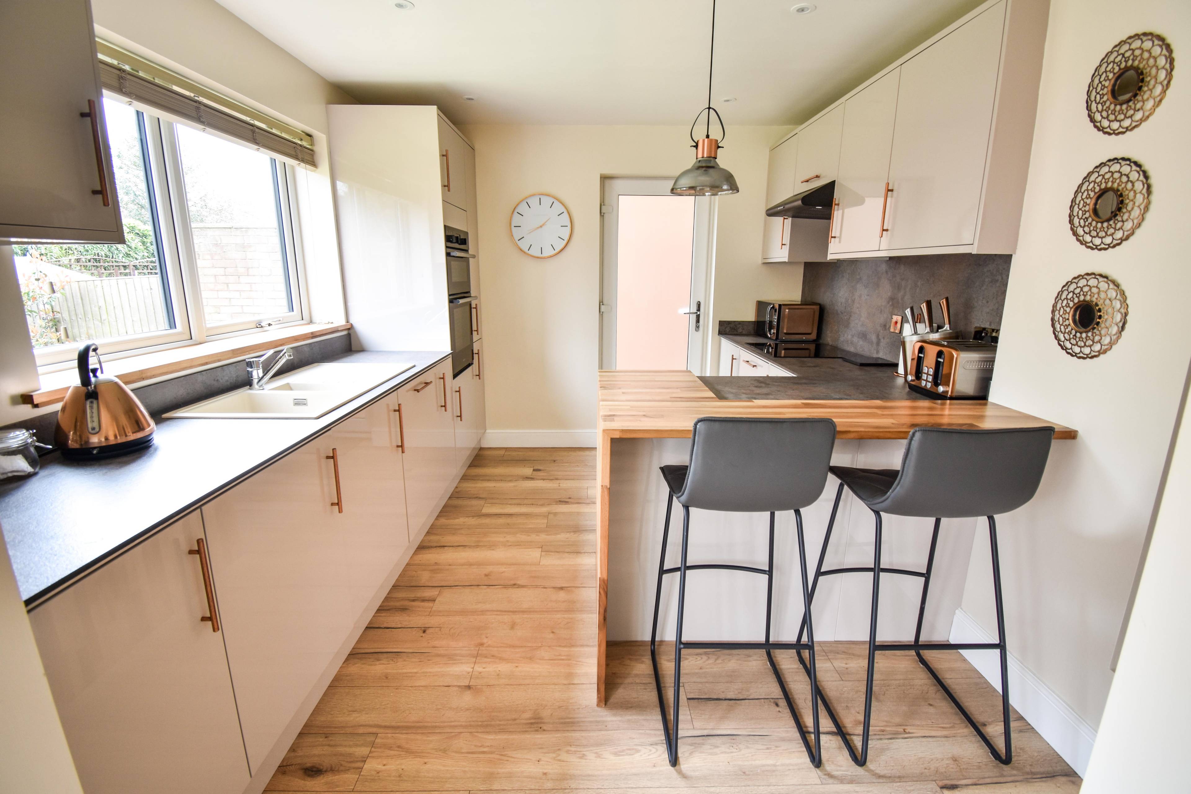 Kitchen/Breakfast