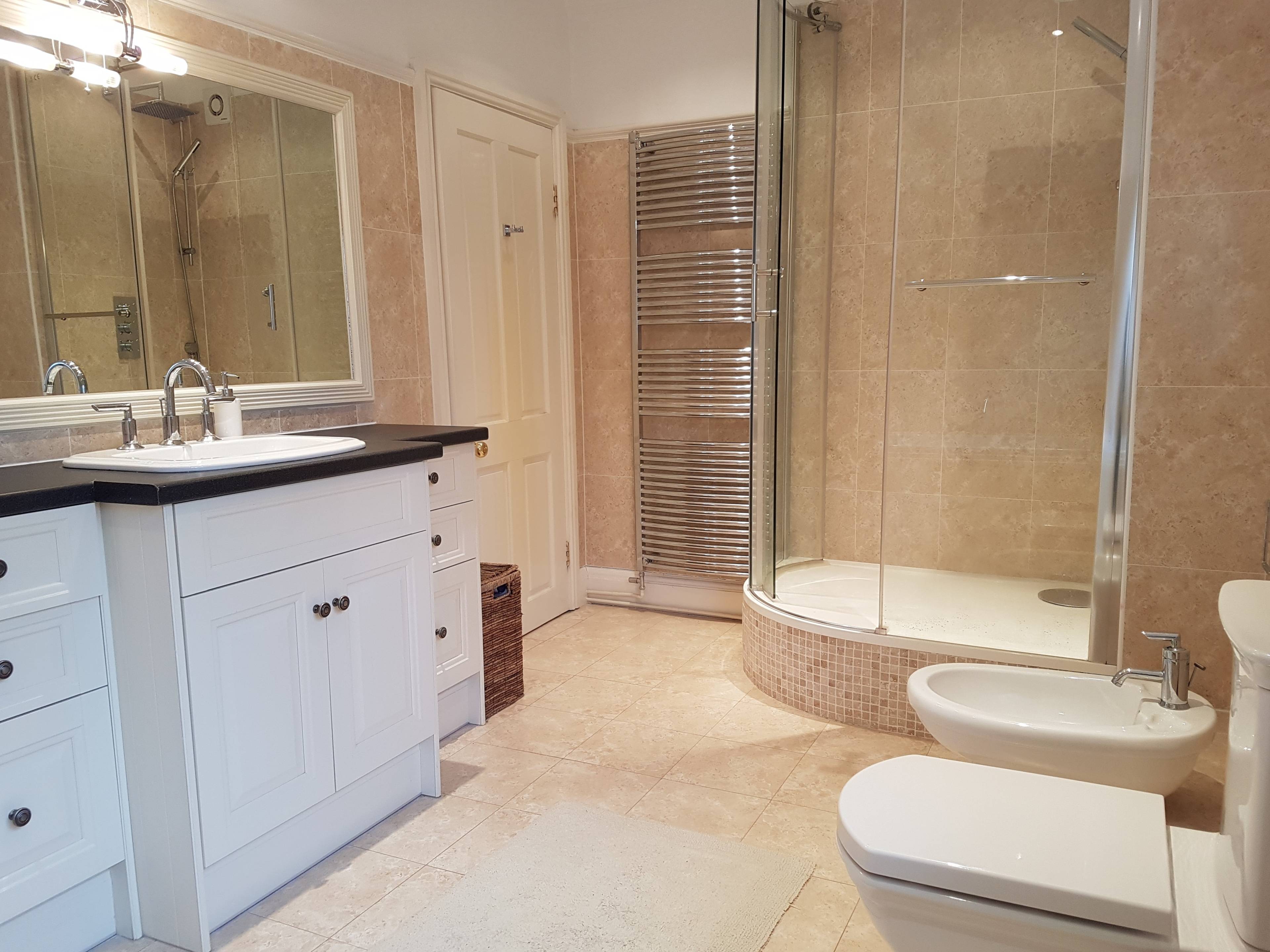 Master En-suite