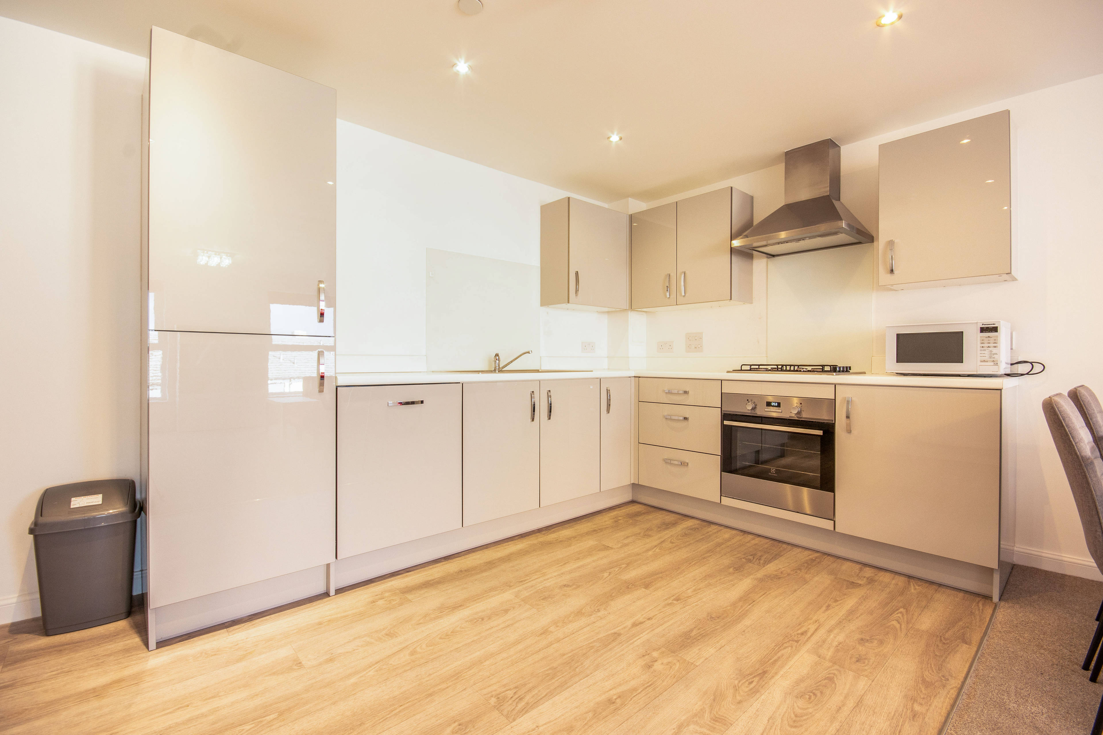 Lounge / Kitchen