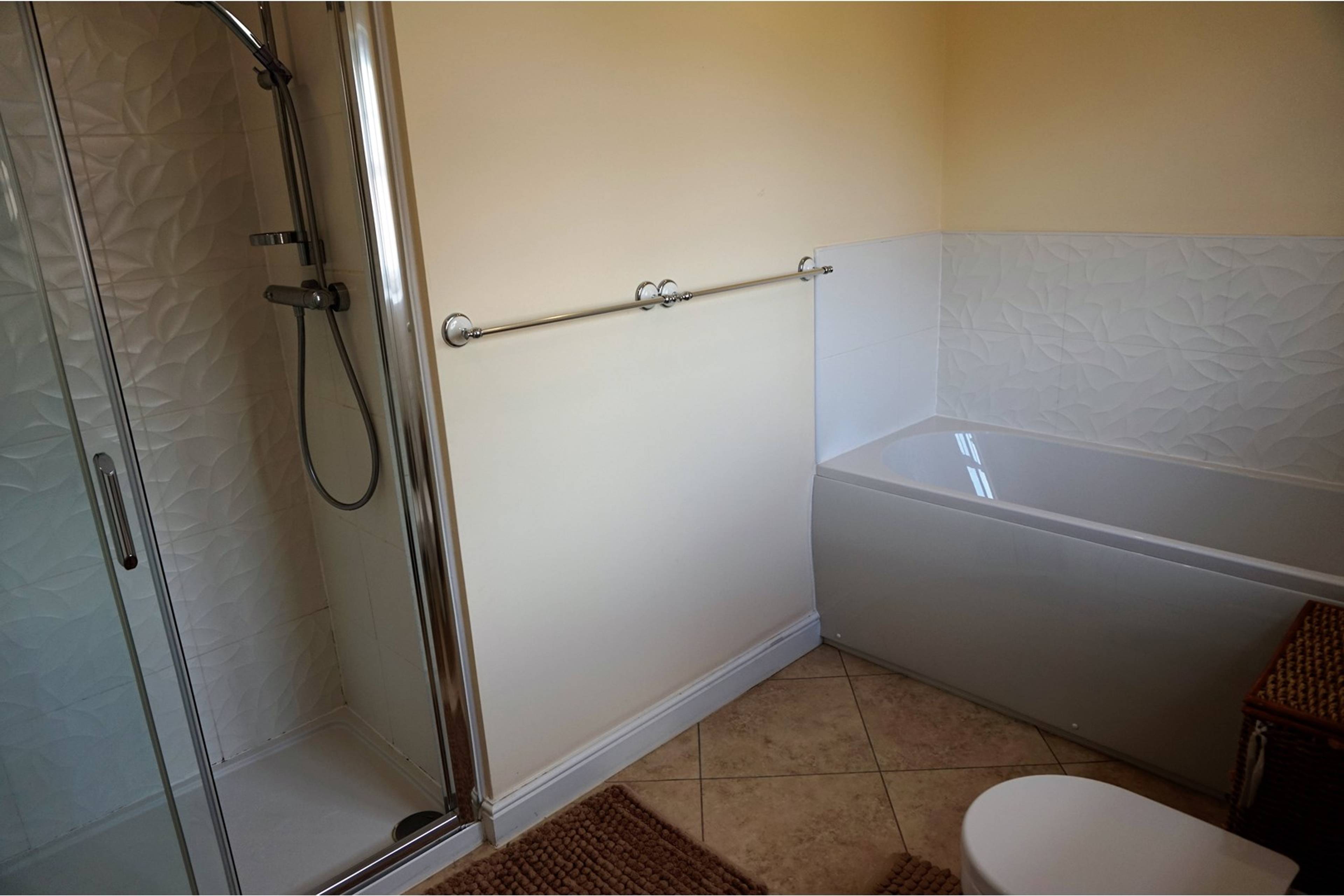 en-suite one   