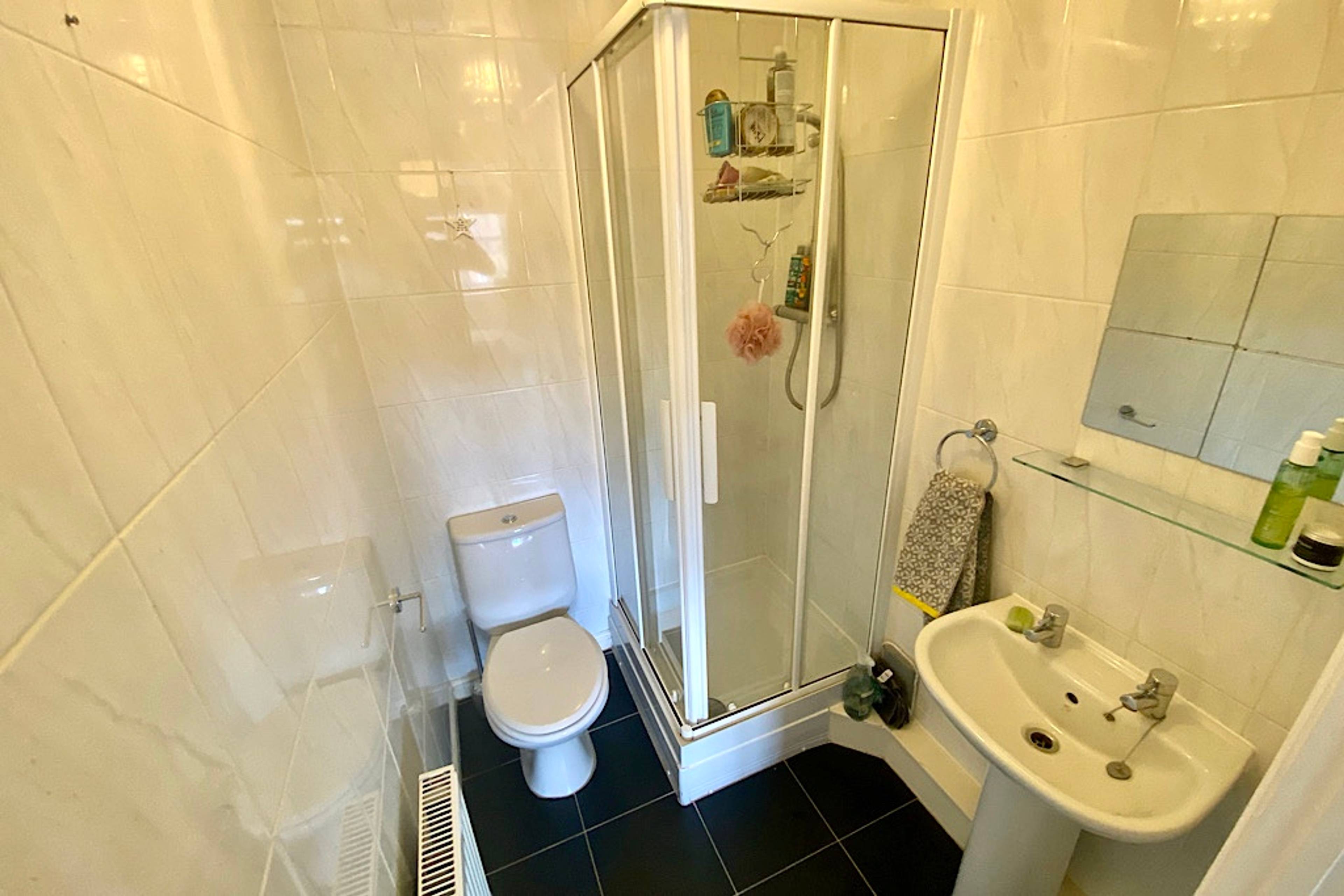 Master En-suite