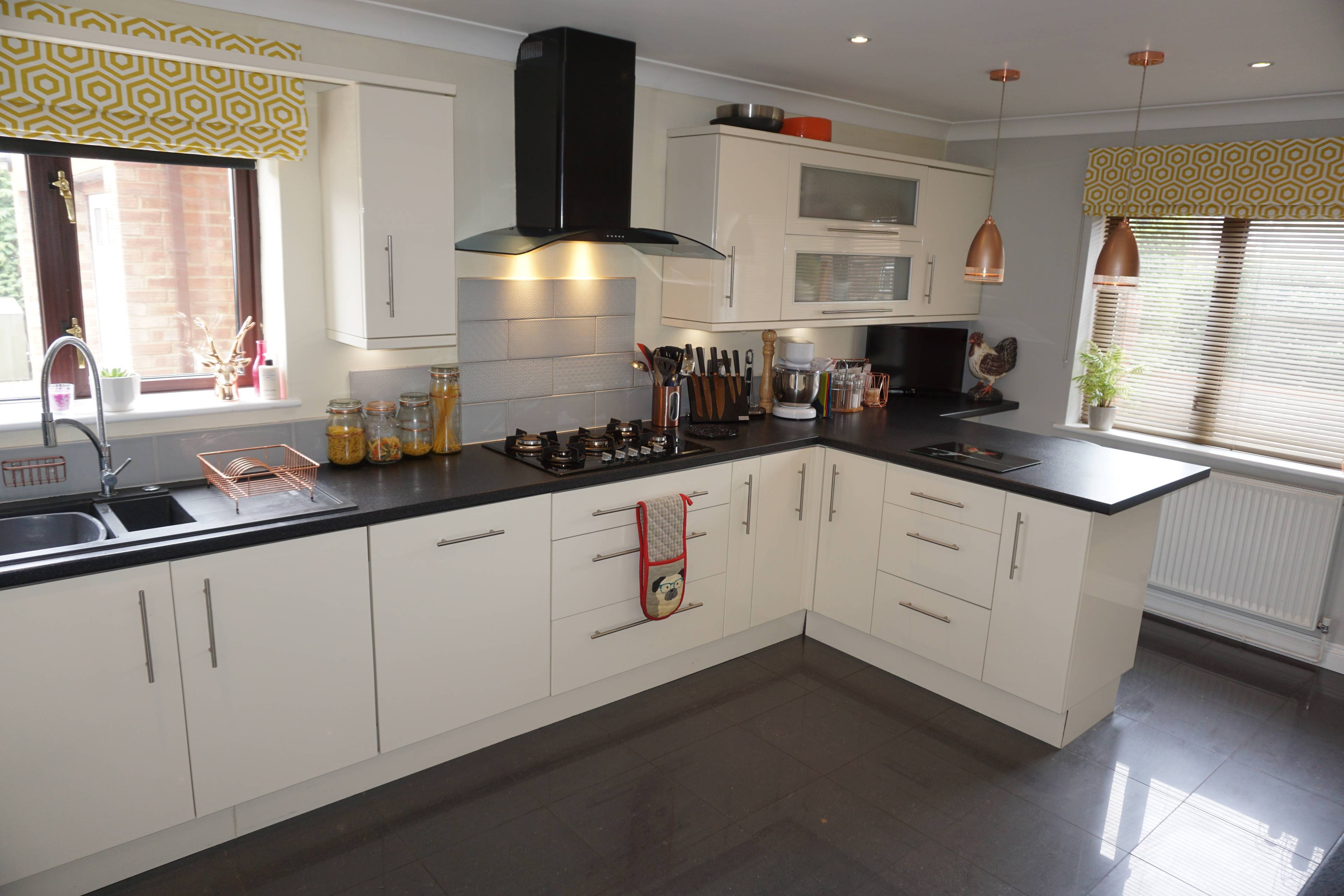 Kitchen/Breakfast