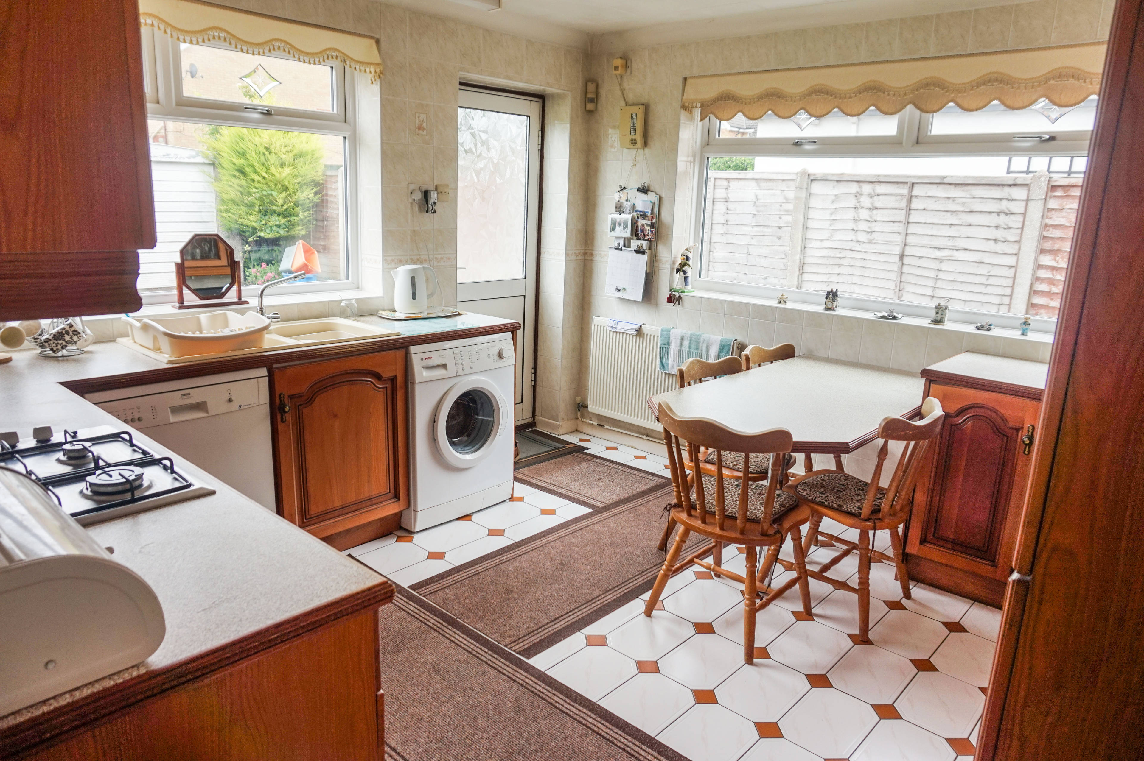 Kitchen/dining Room