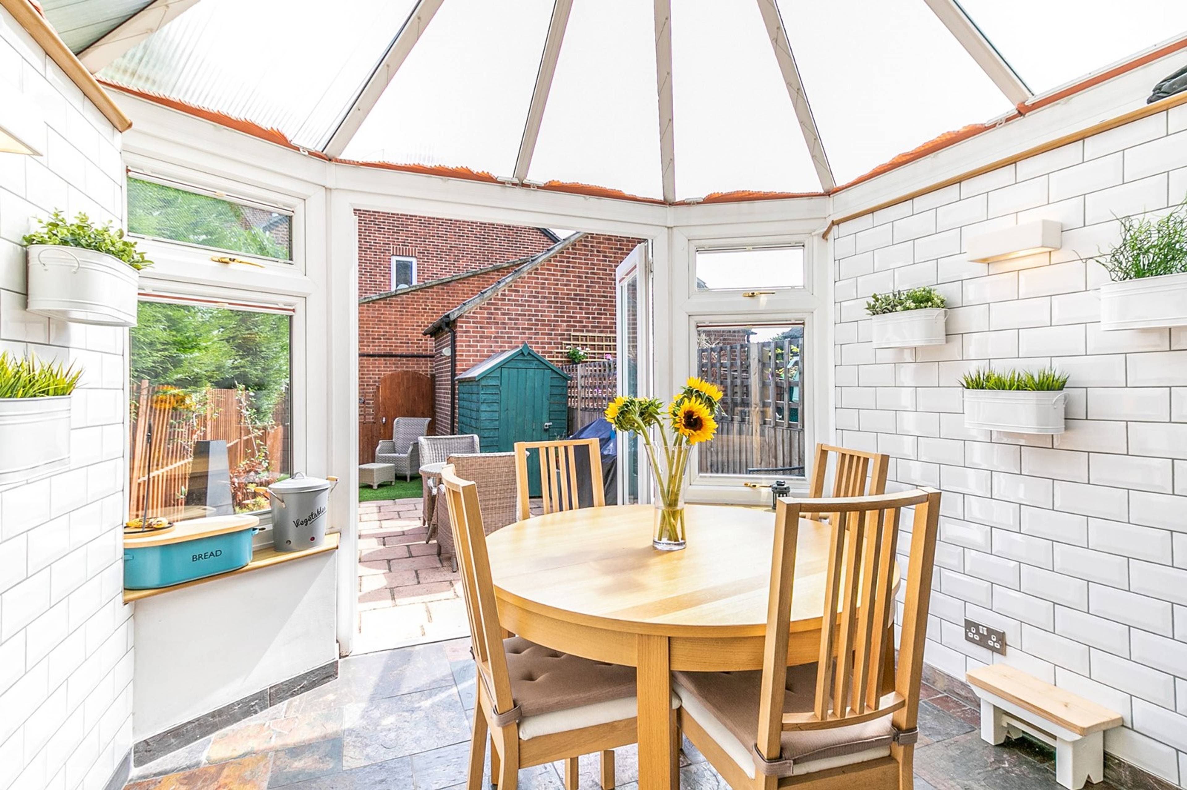 Breakfast Room