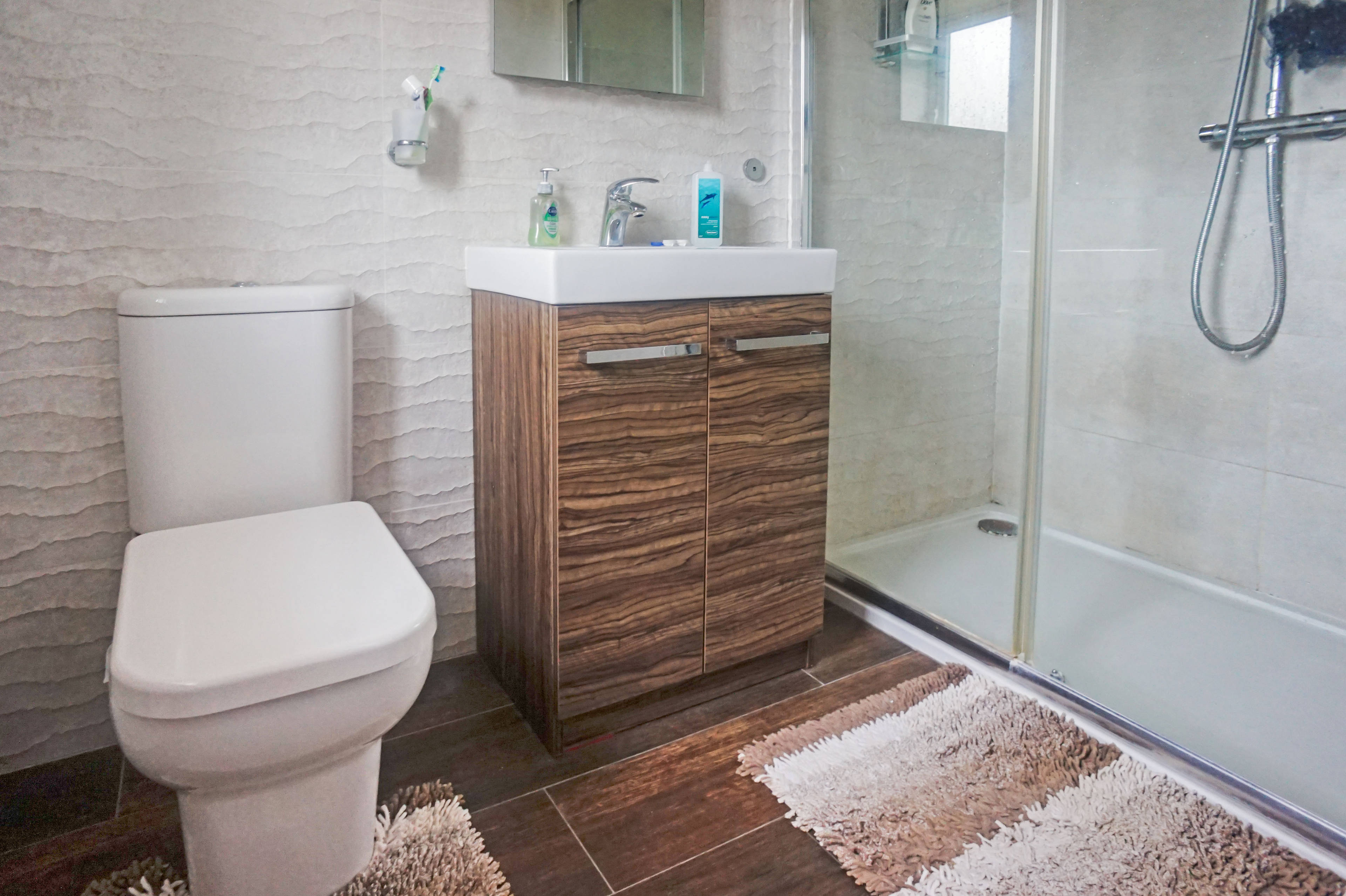 En-suite One