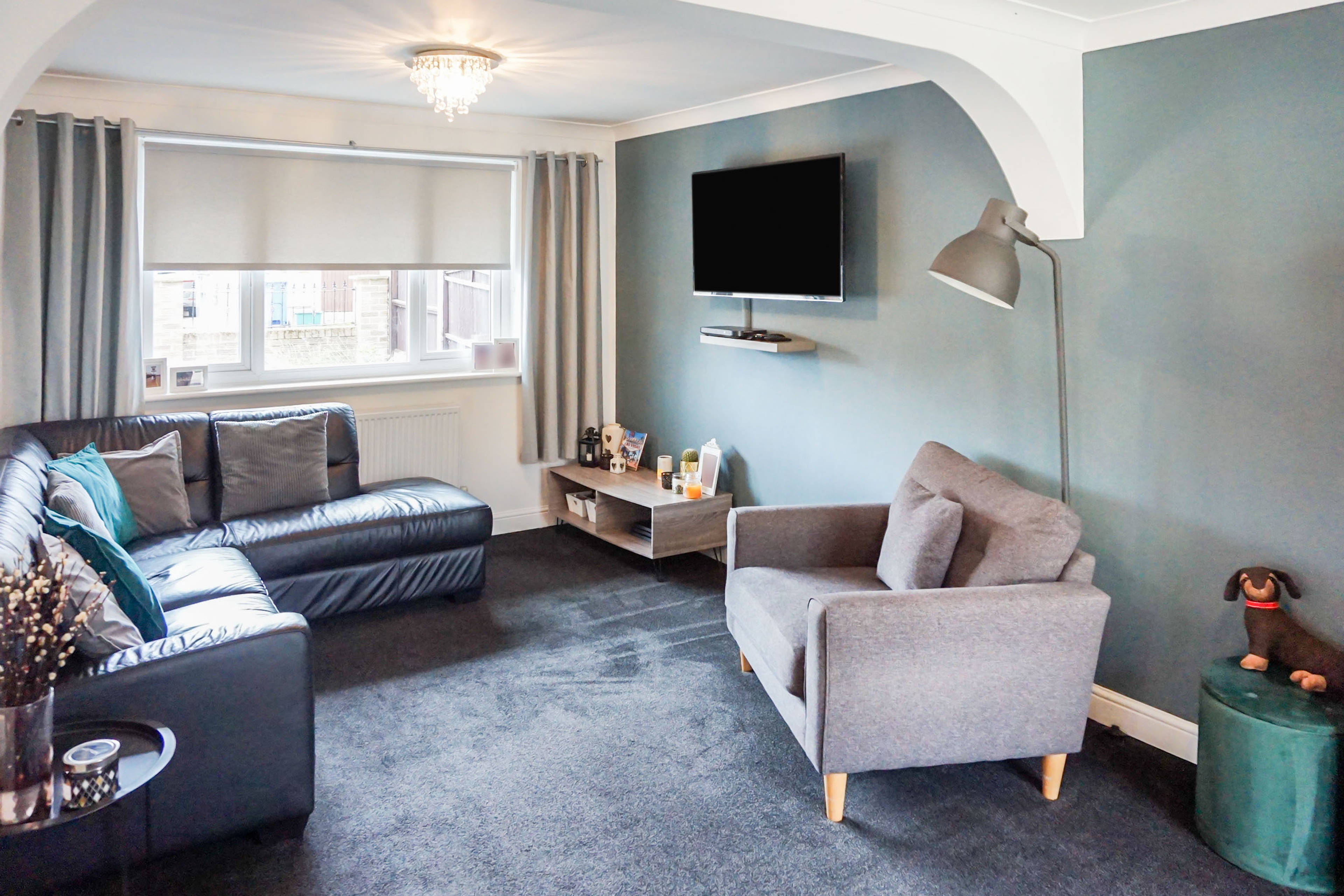 Lounge/Dining Room