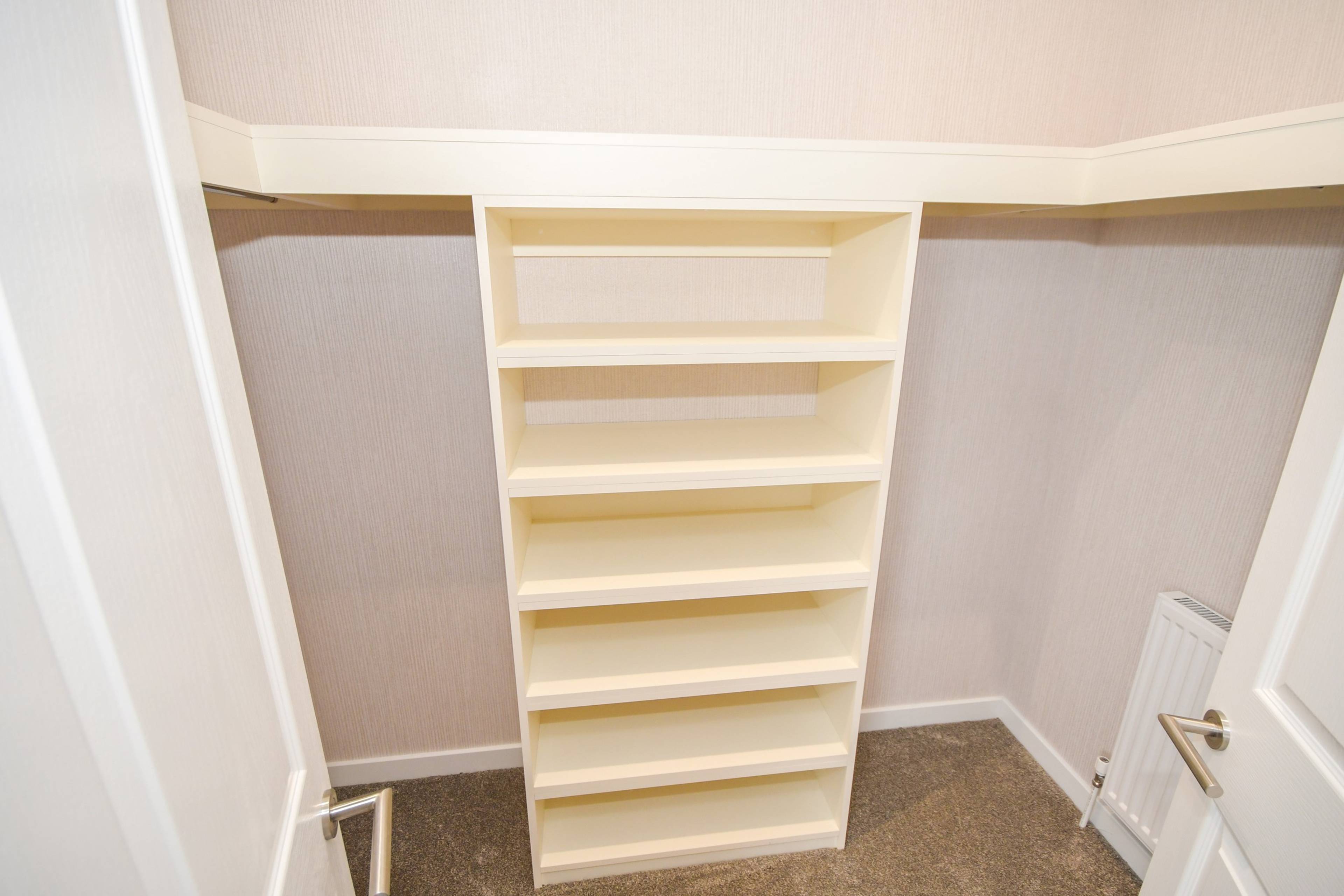 Walk-in Wardrobe