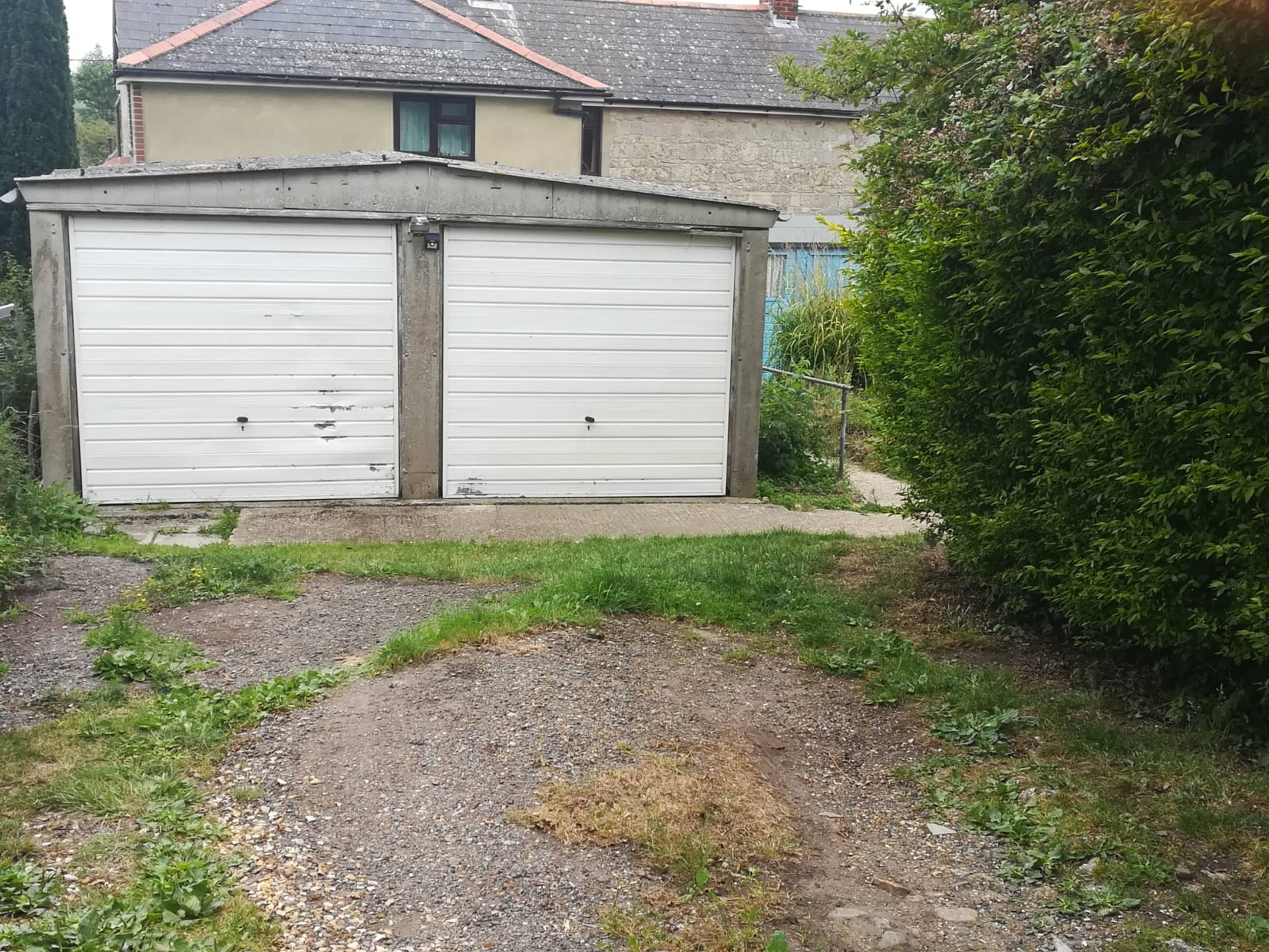 Double Garage