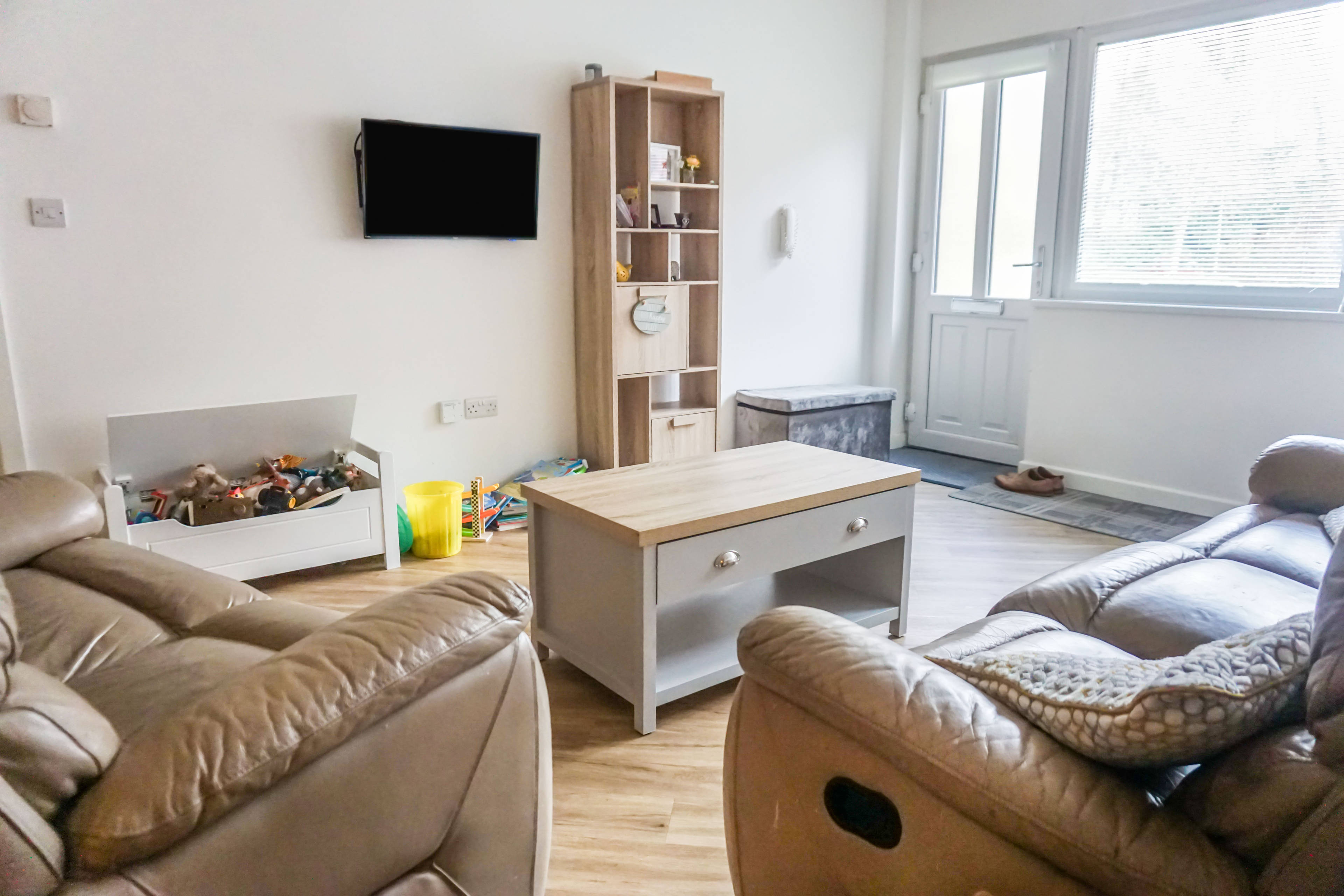 Lounge / Kitchen