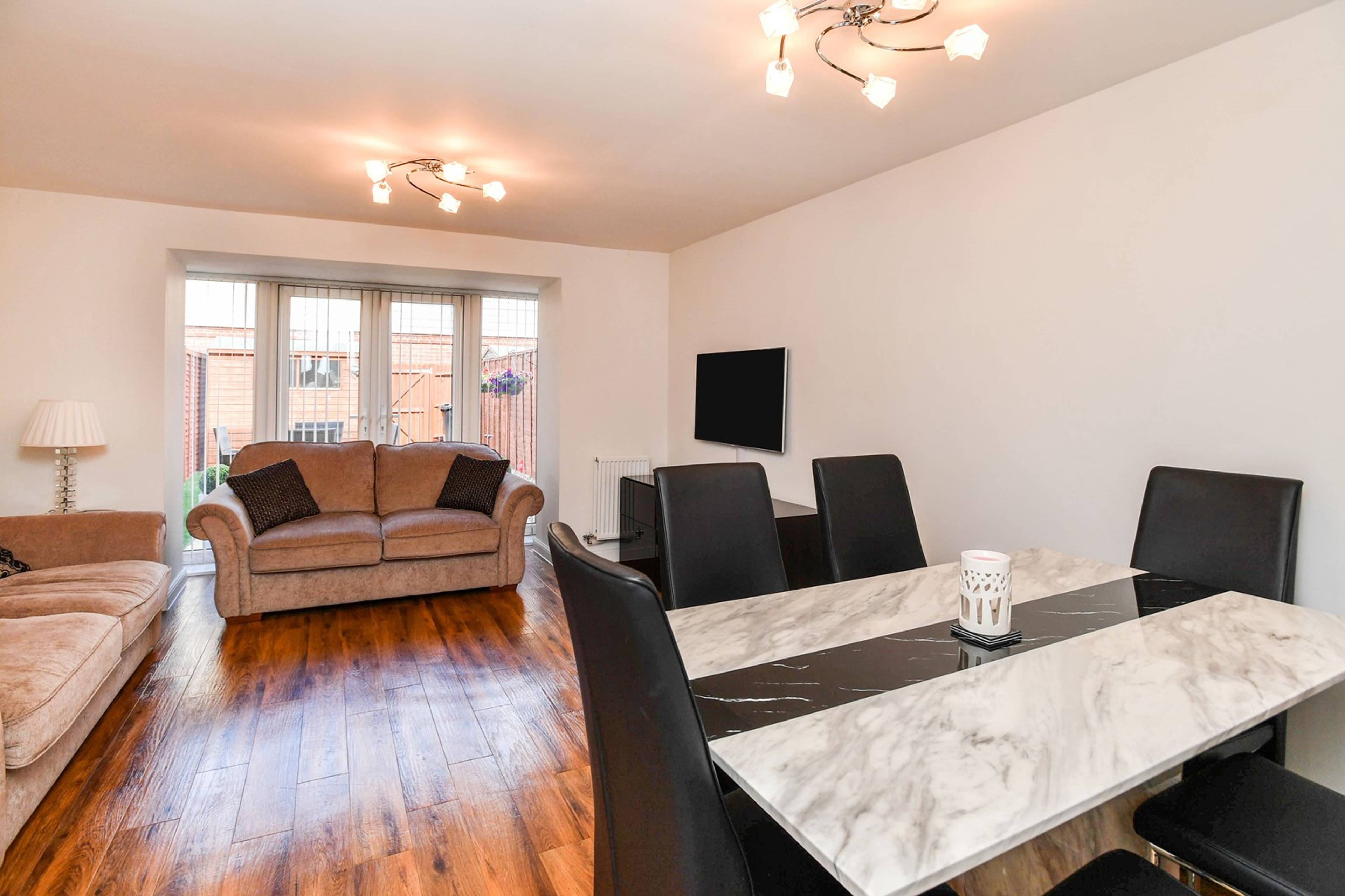 Living / Dining Room