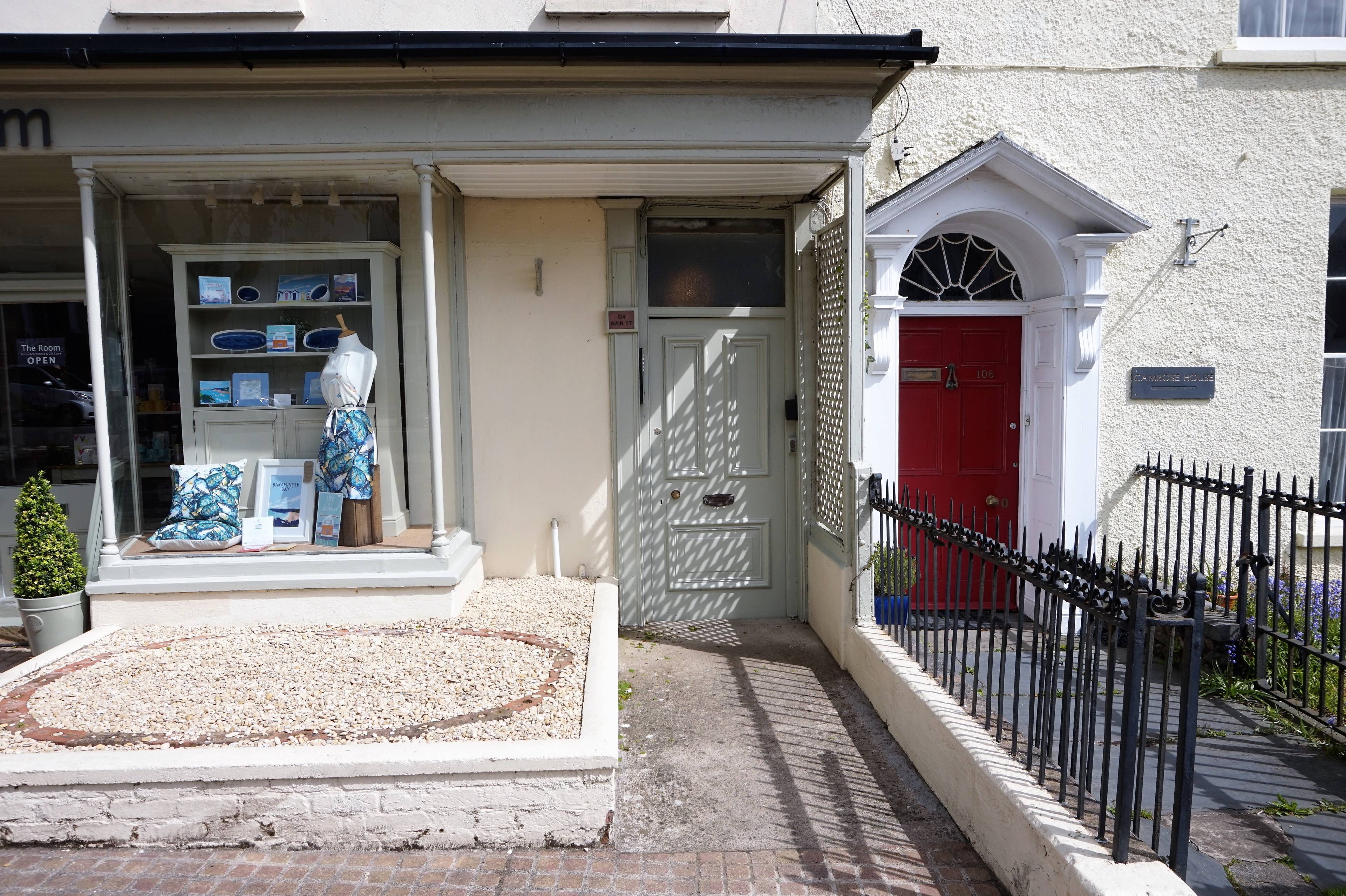 Communal Entrance