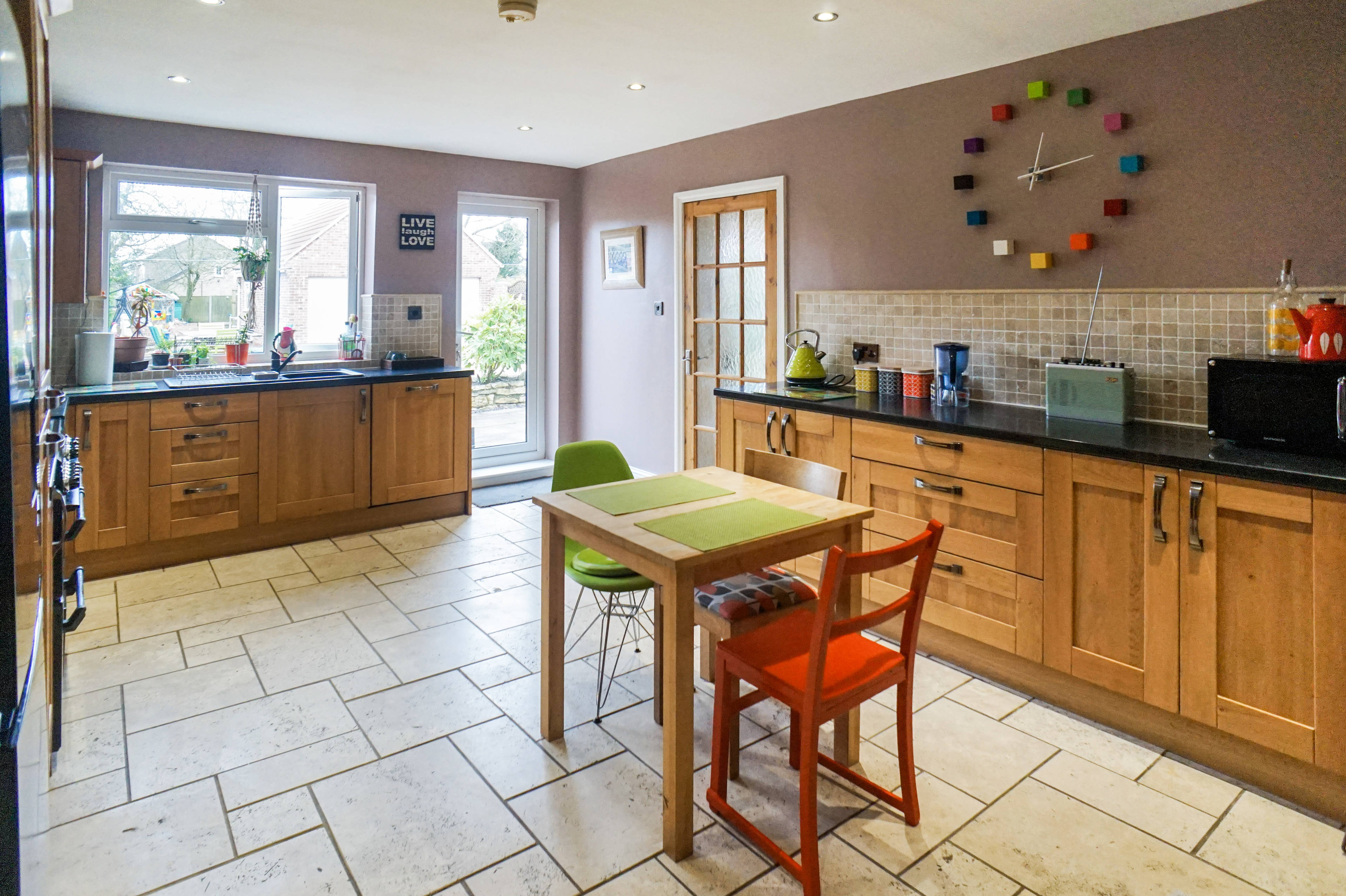 Kitchen/Breakfast
