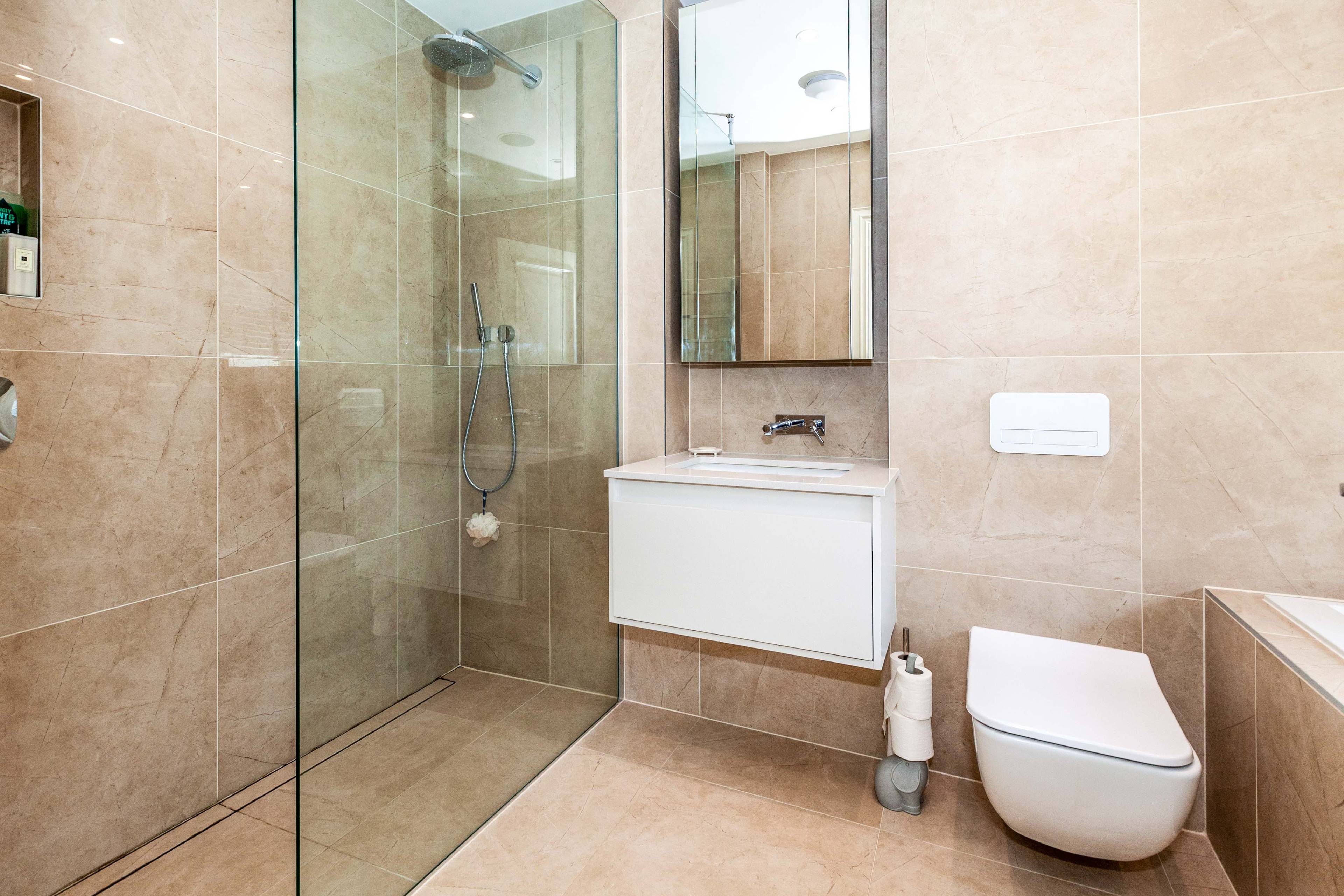 En-suite One