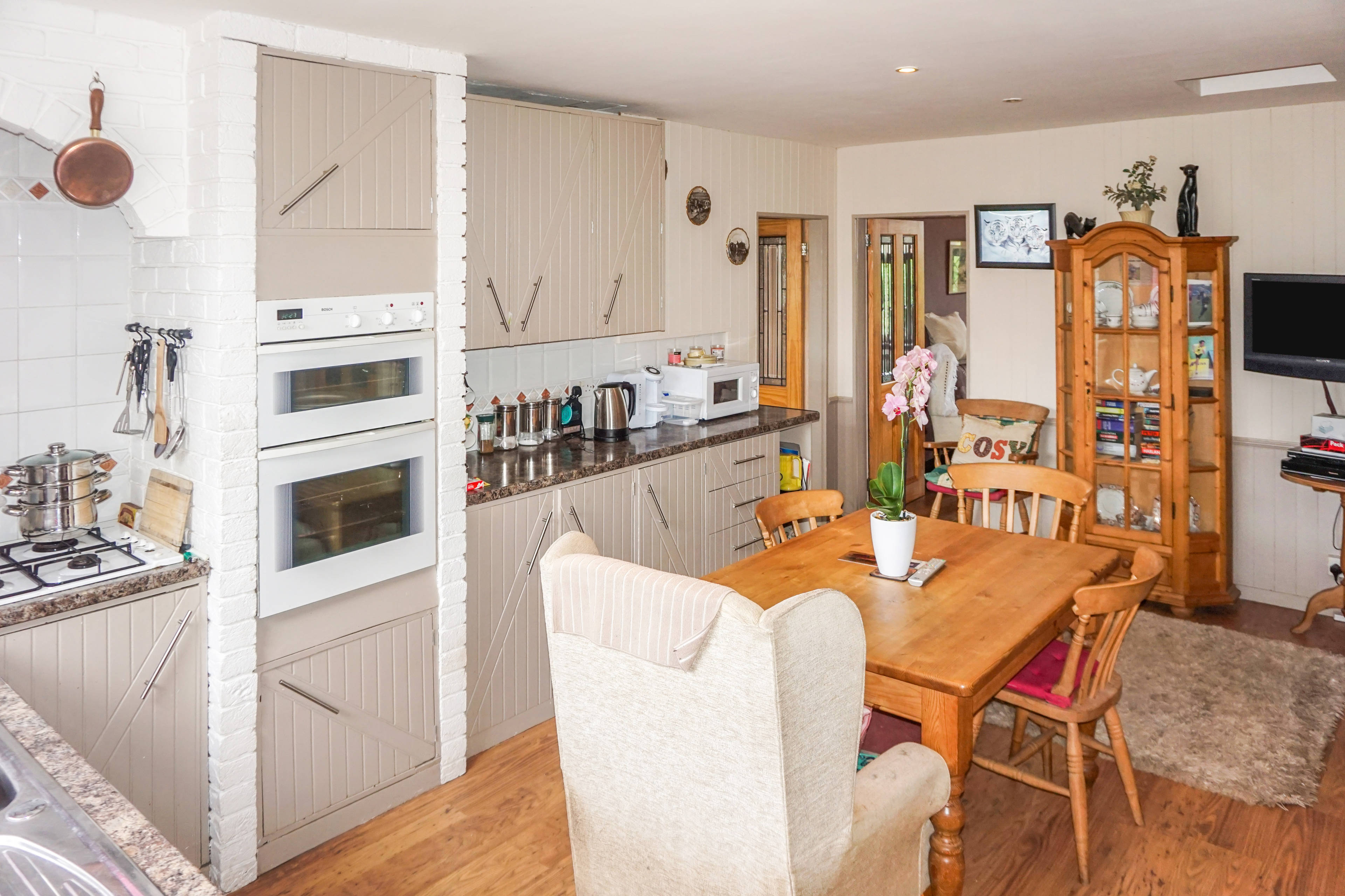Kitchen/Breakfast