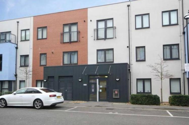 3 bedroom flat