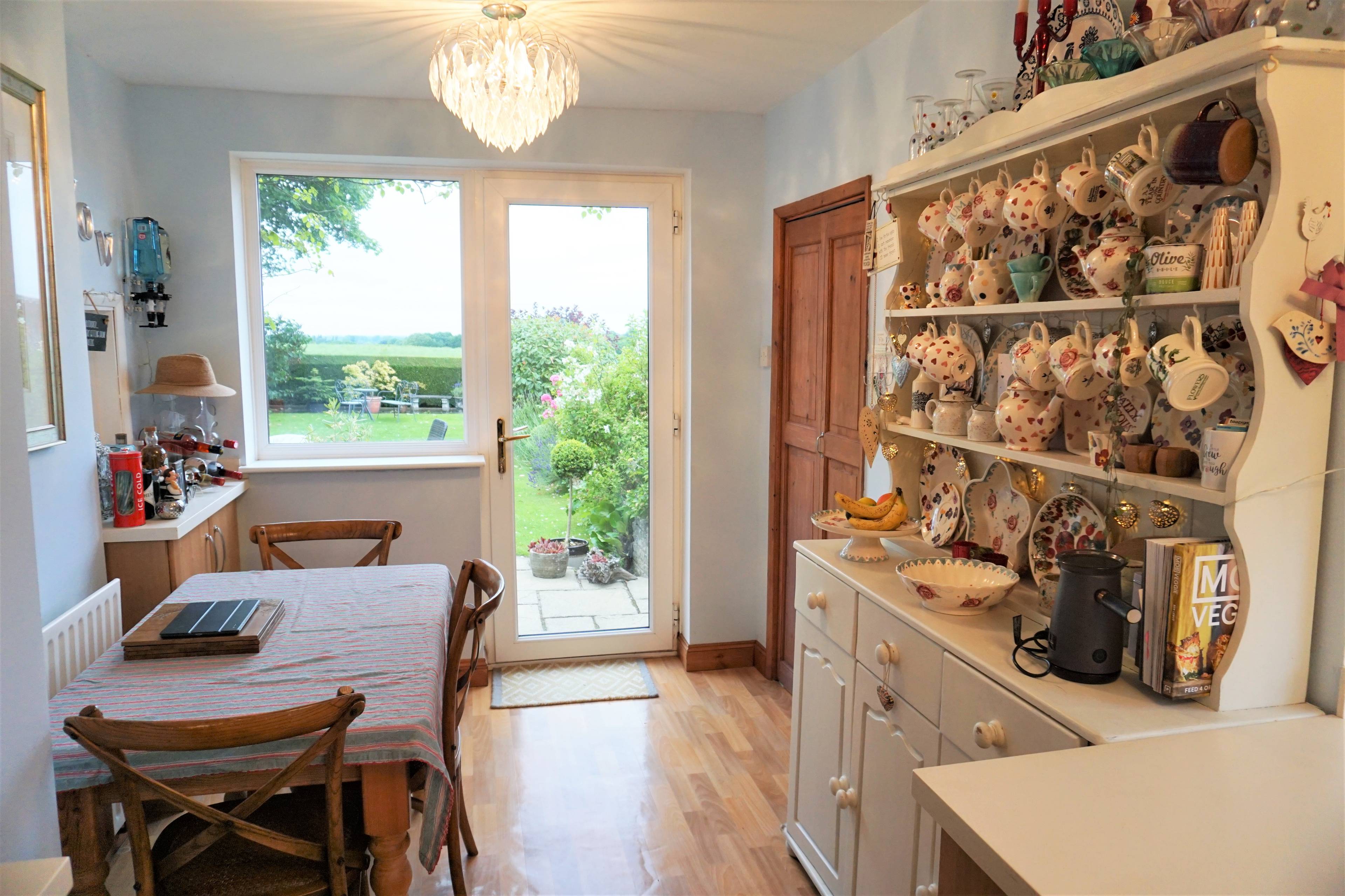 Kitchen/Breakfast