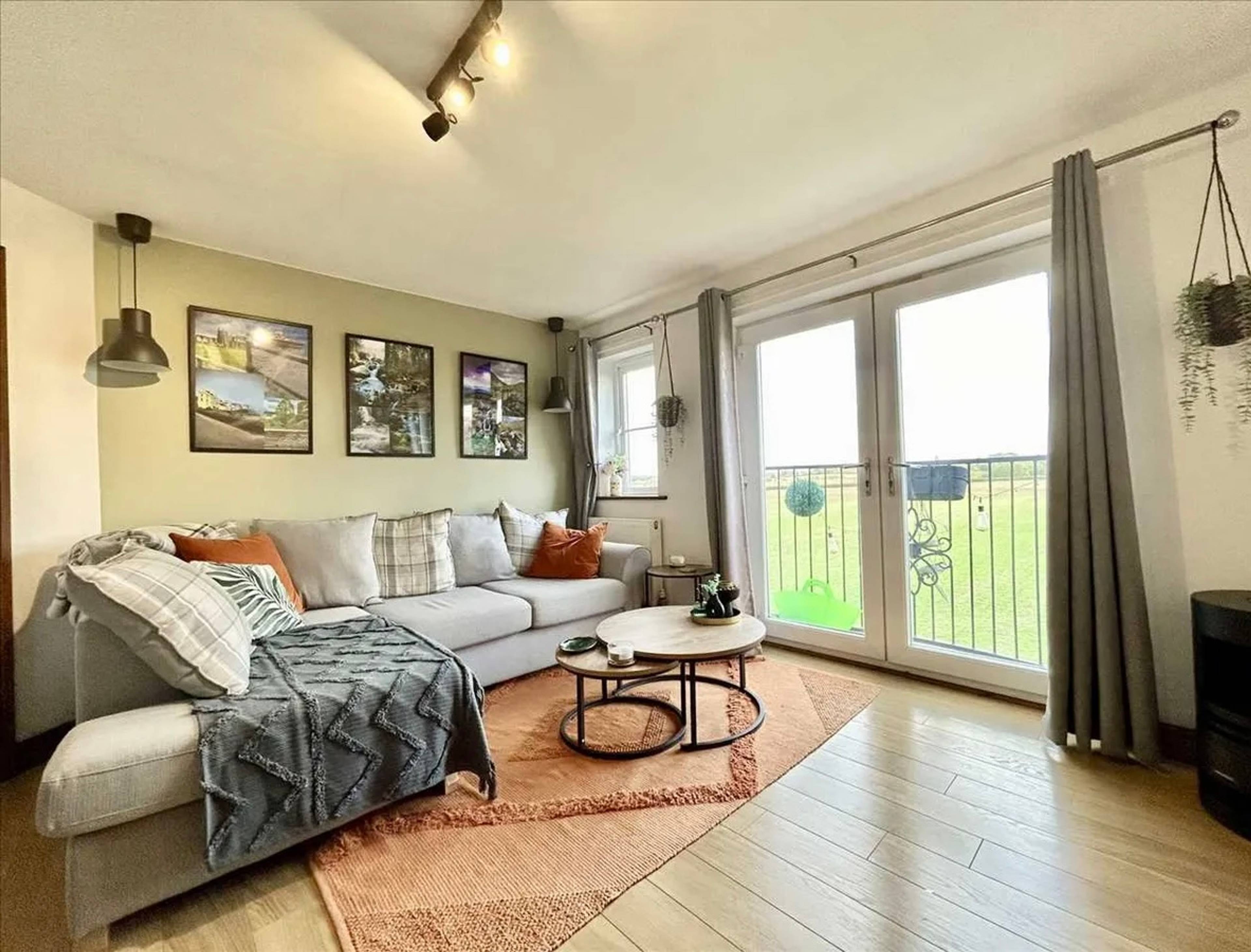 Living / Dining Room