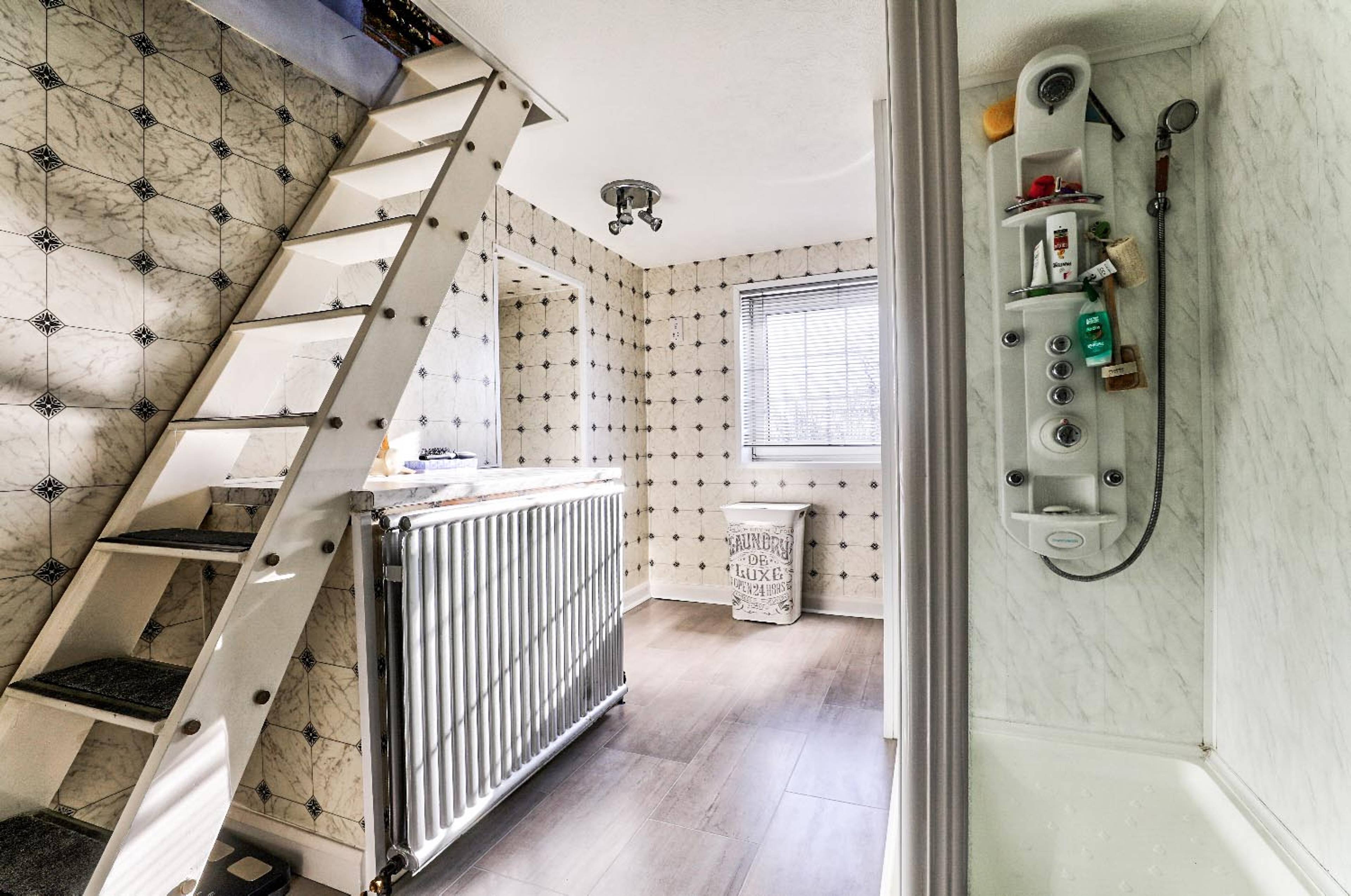 Master En-suite