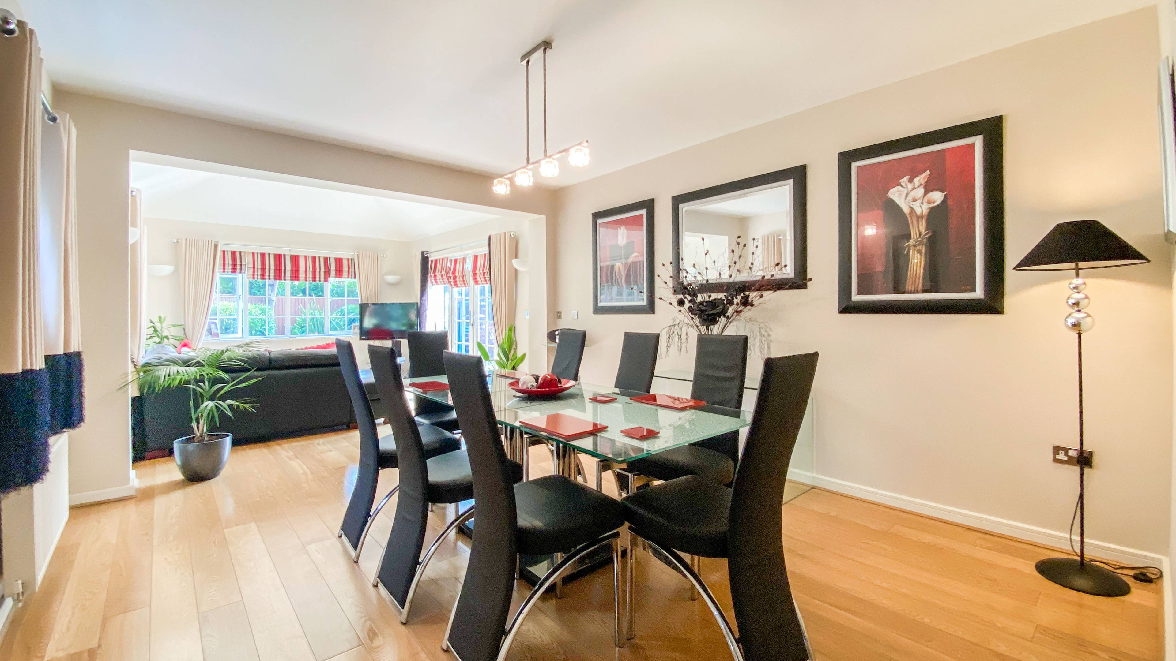 Breakfast Room