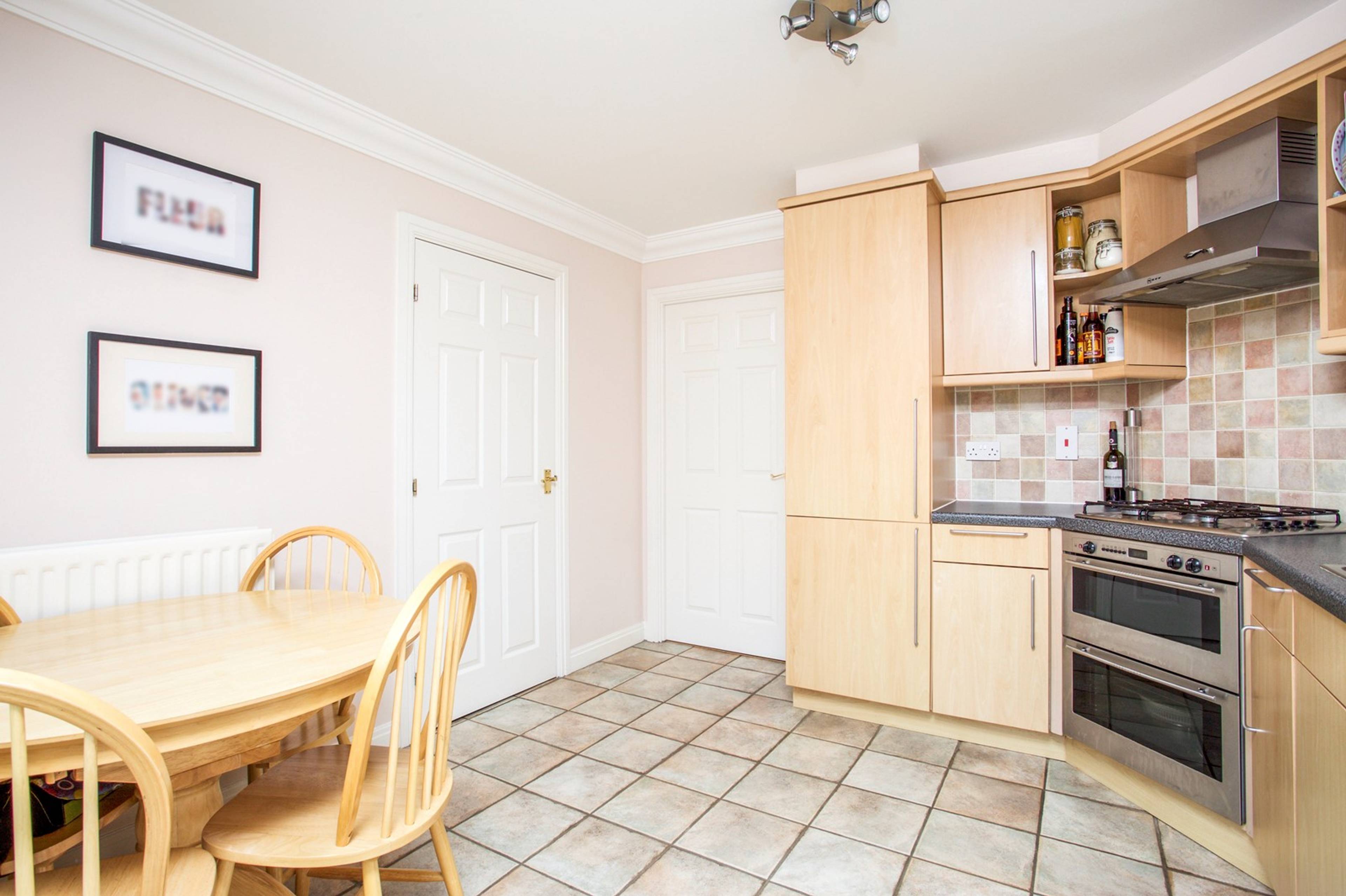 Kitchen/Breakfast