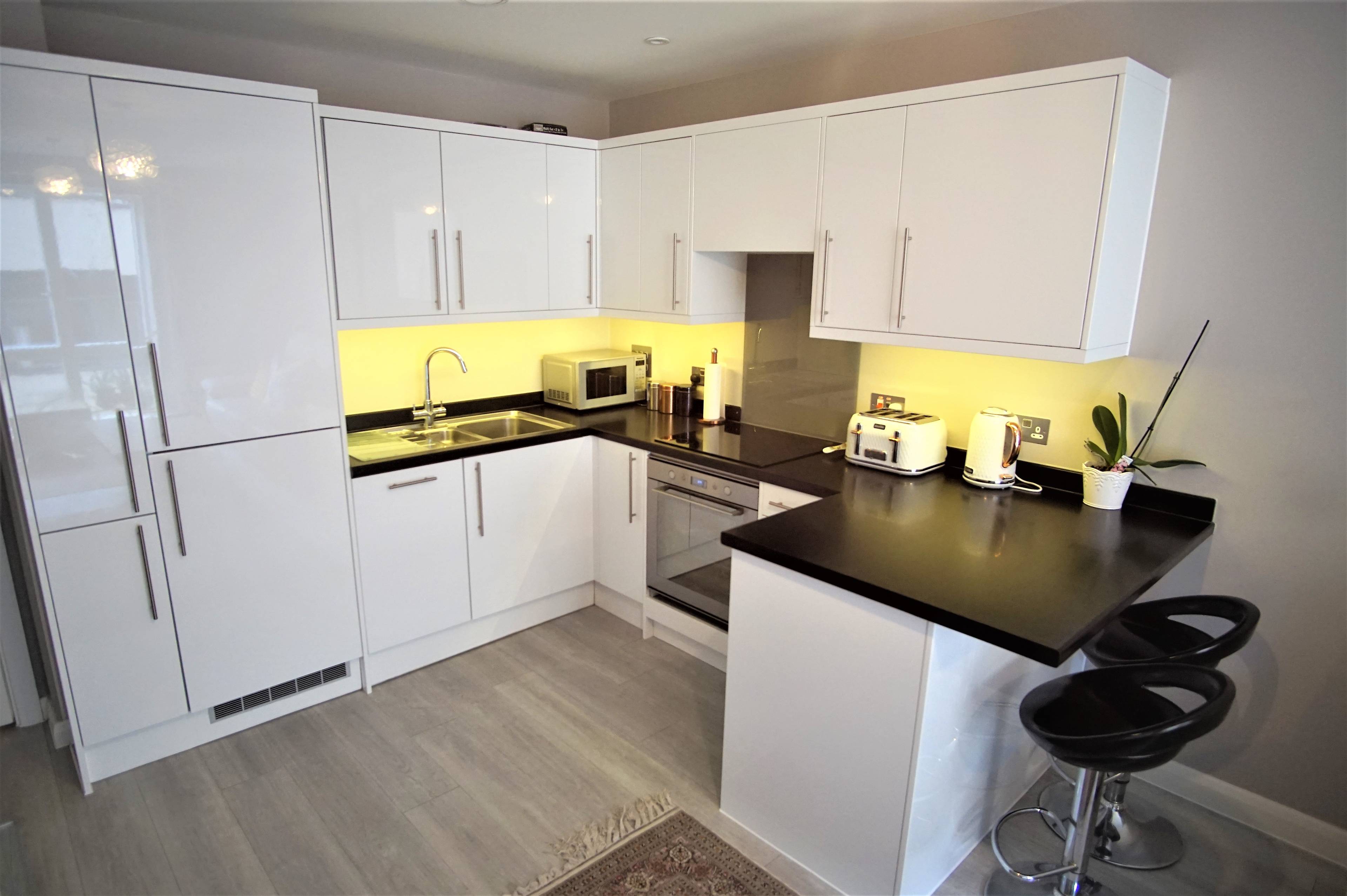 Lounge / Kitchen