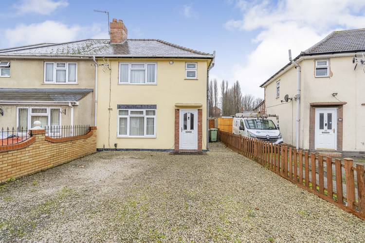 3 bedroom semi-detached house