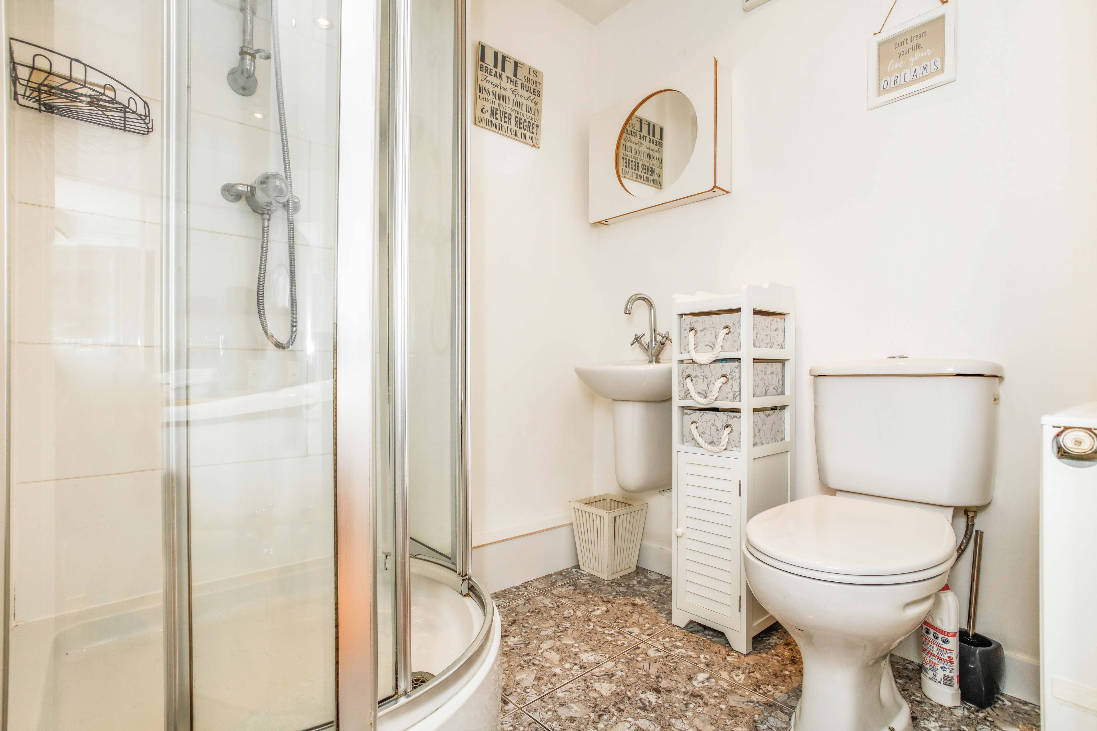 En-suite One