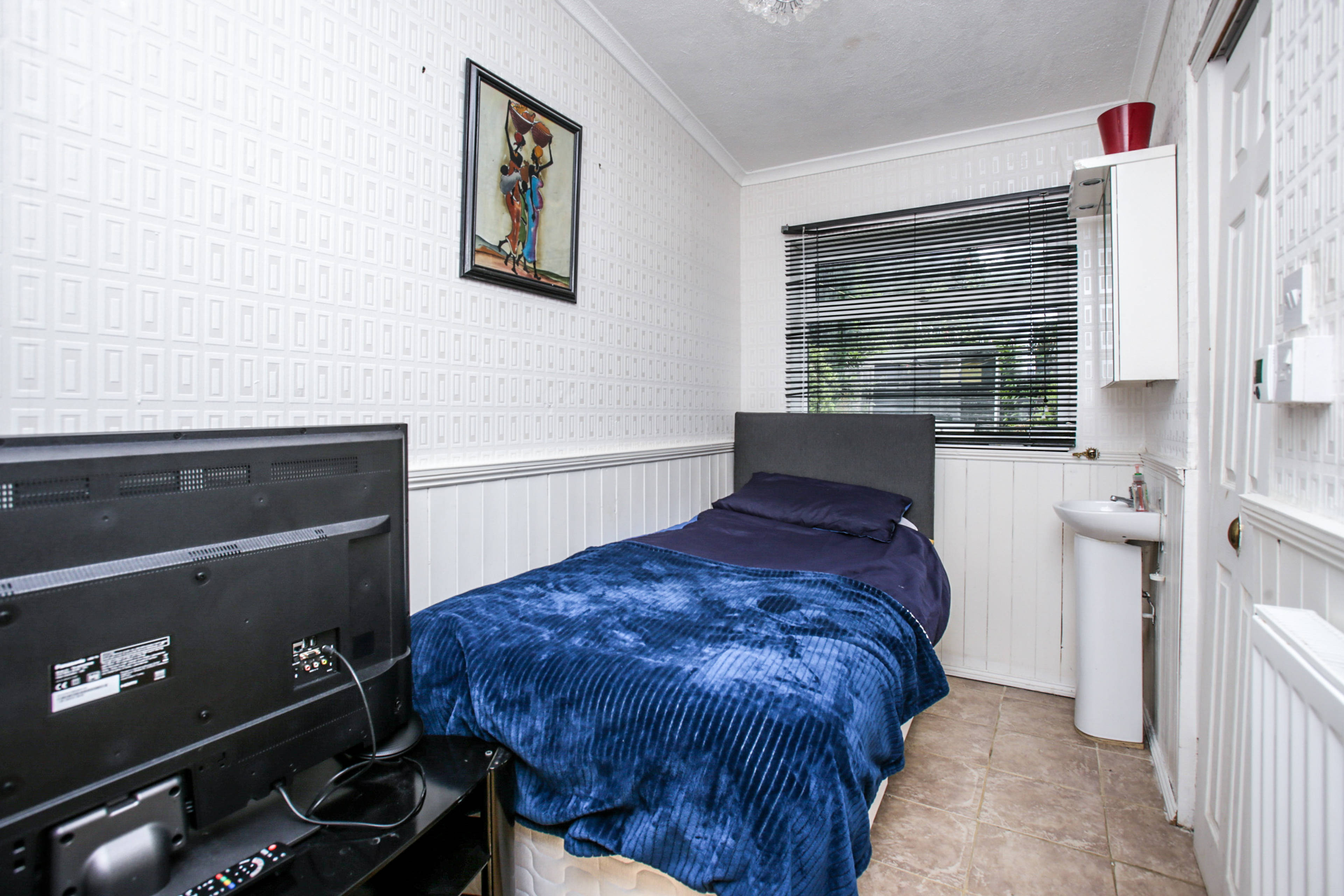 Bedroom Three/Study