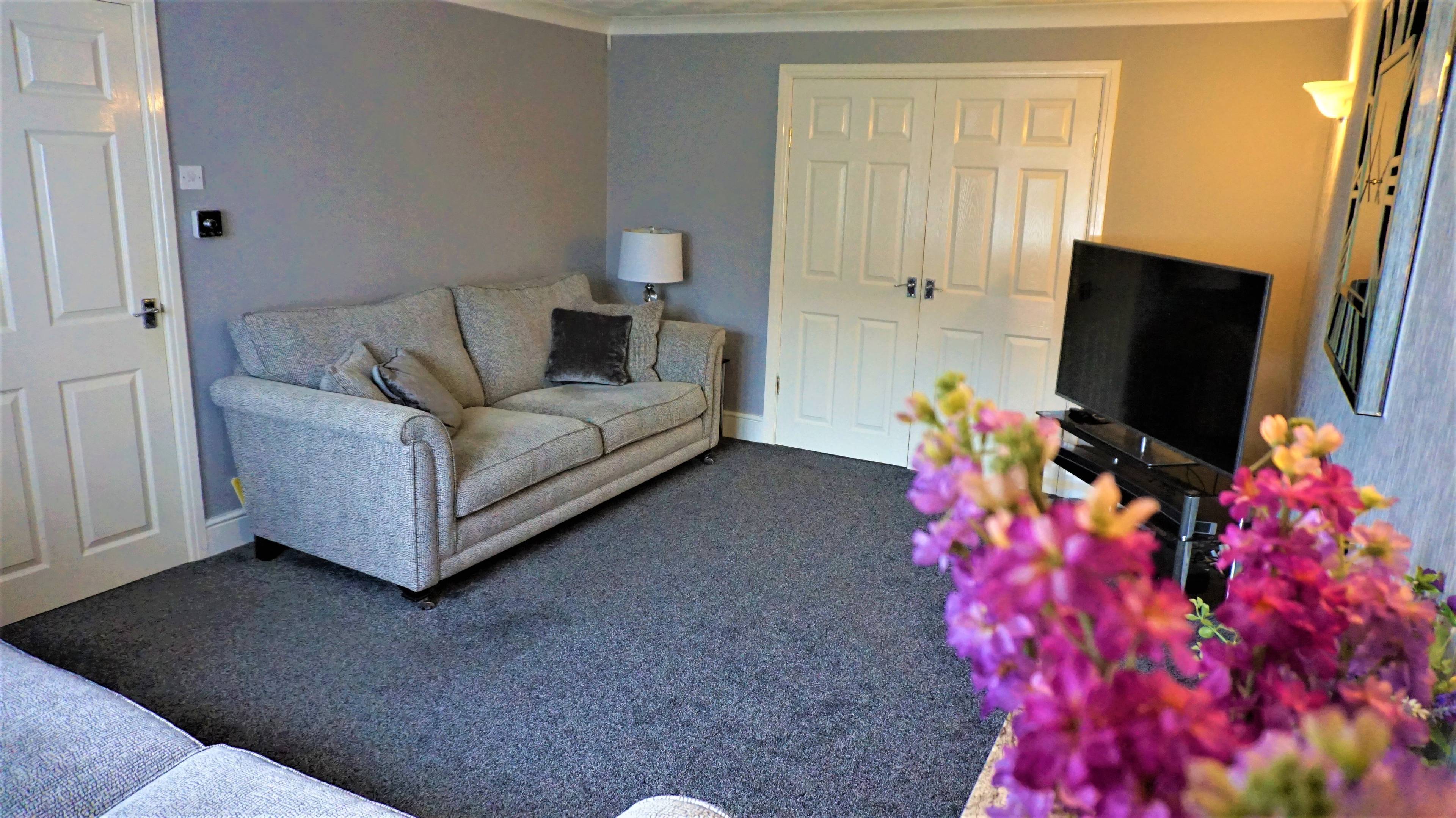 Lounge/family/games