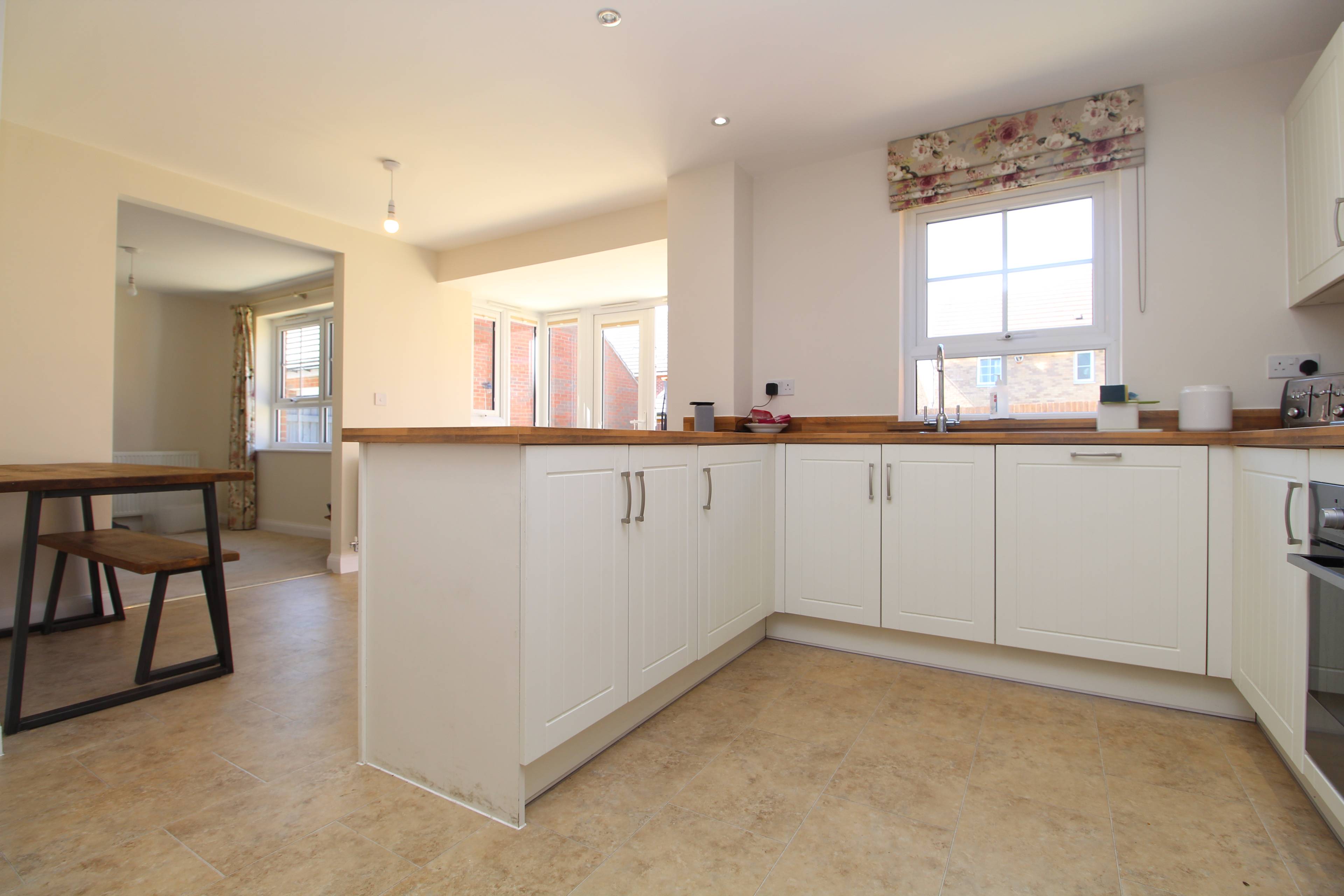 Kitchen/Breakfast