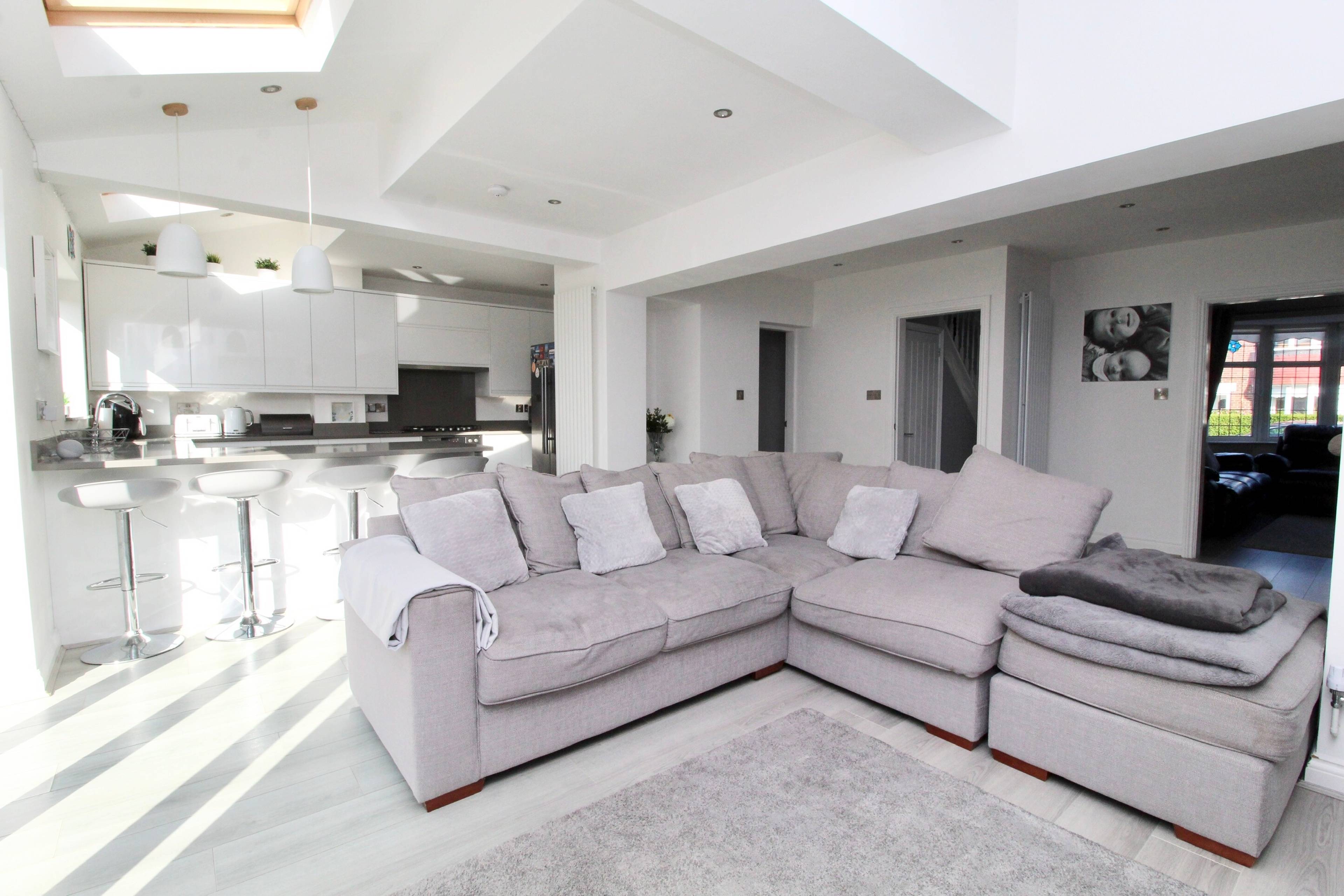 Kitchen/Family Room