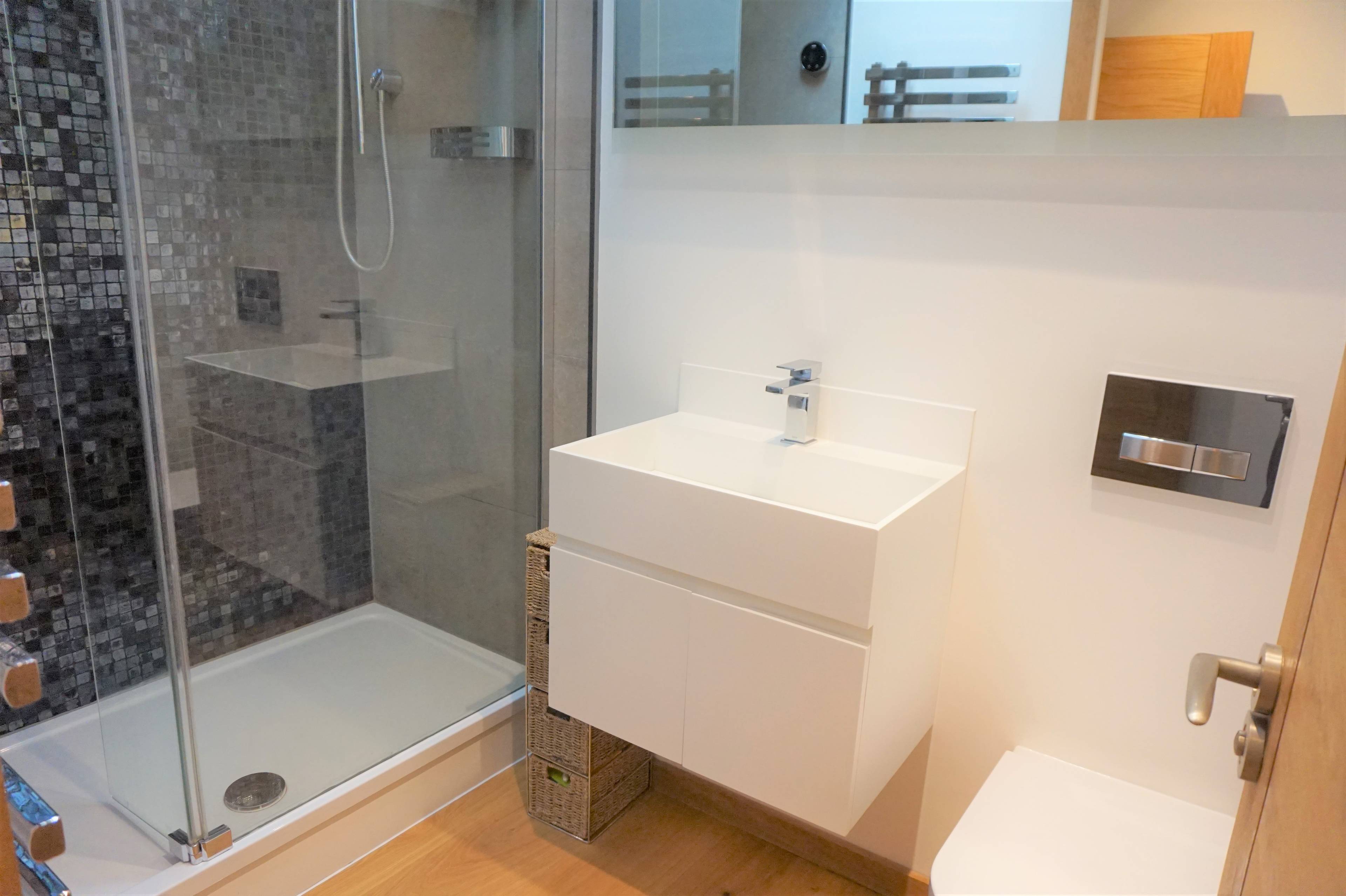 Master En-suite