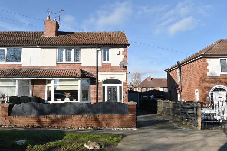 3 bedroom semi-detached house
