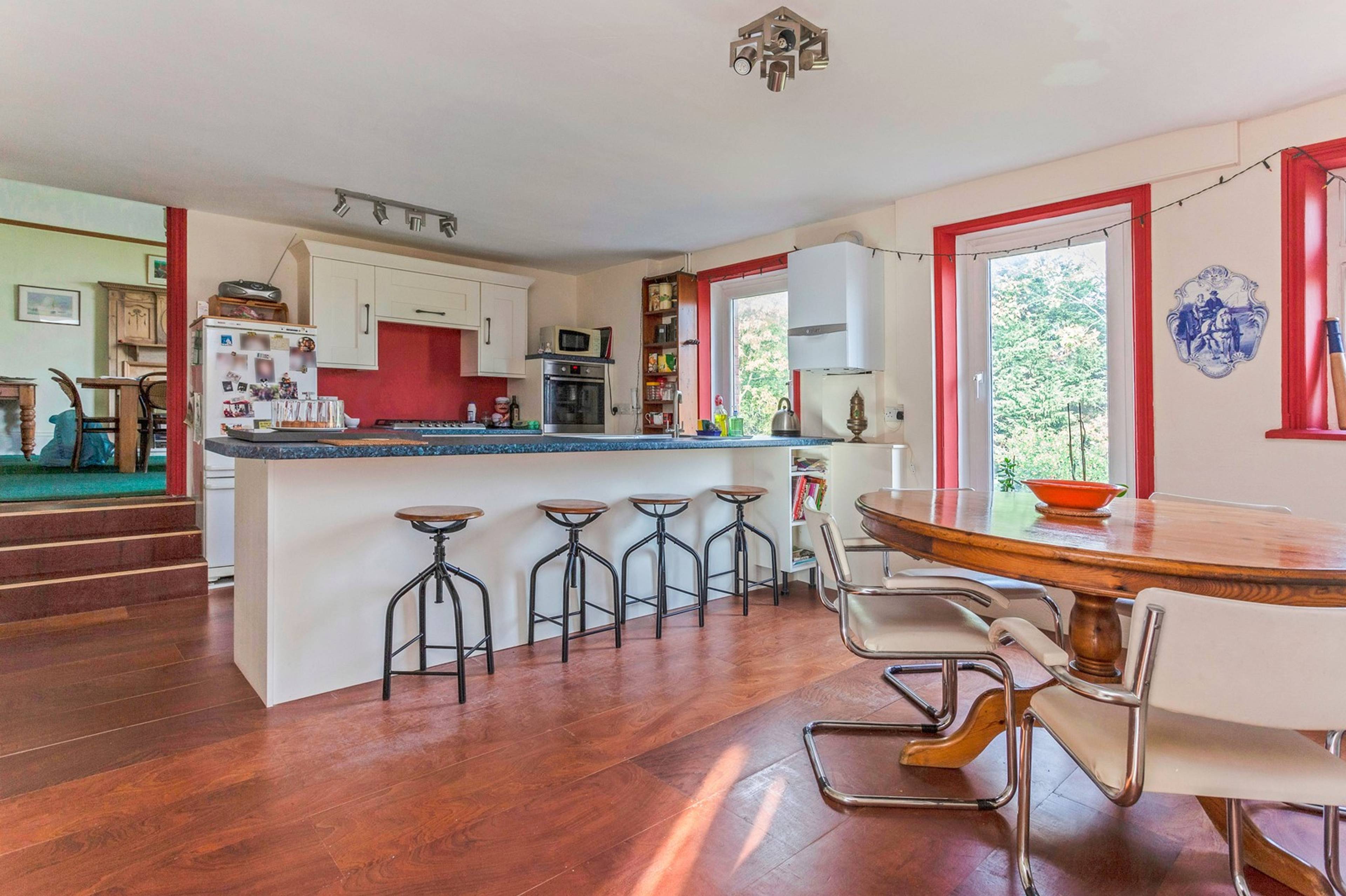Kitchen/Breakfast
