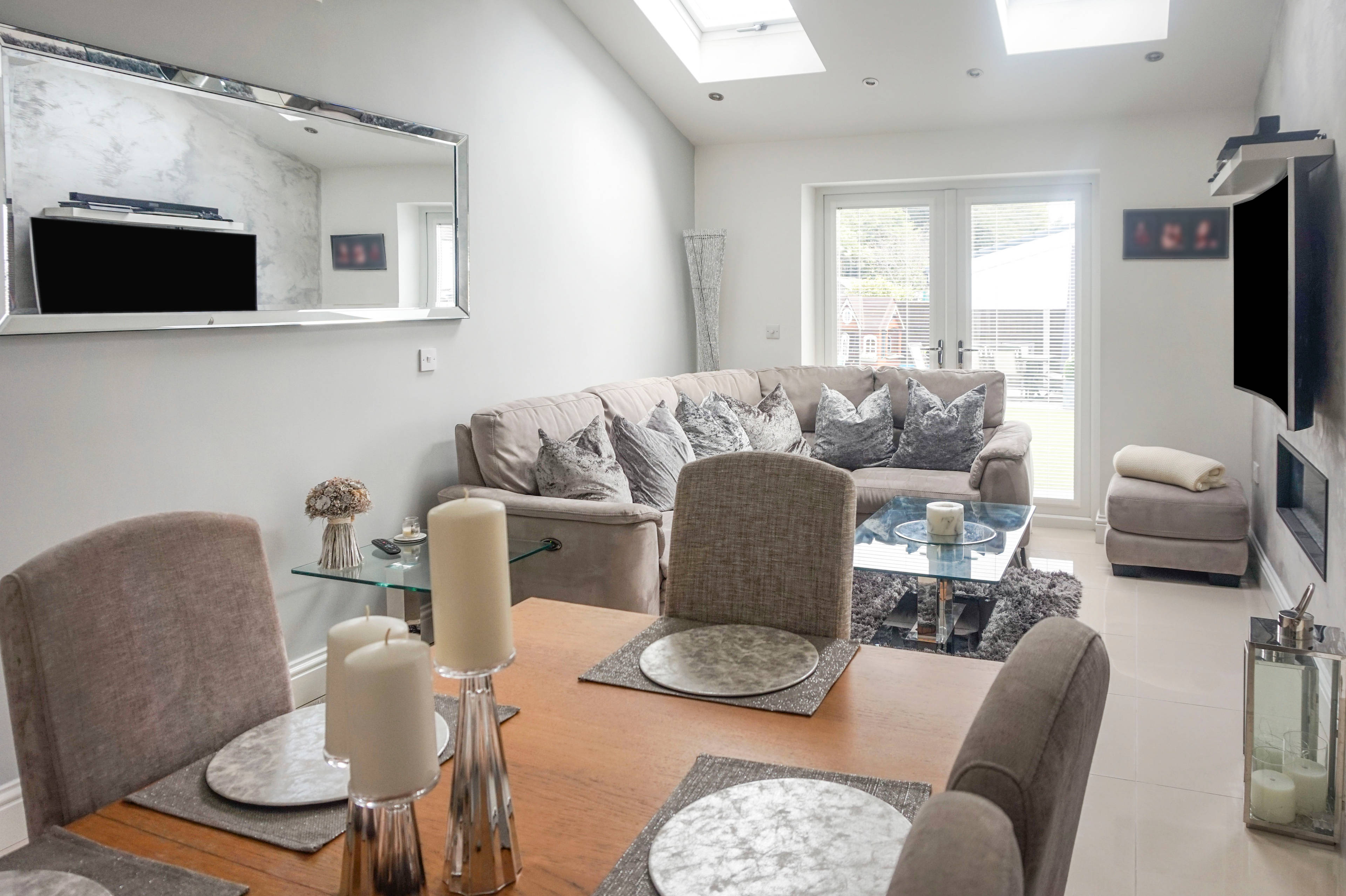 Dining / Family Room