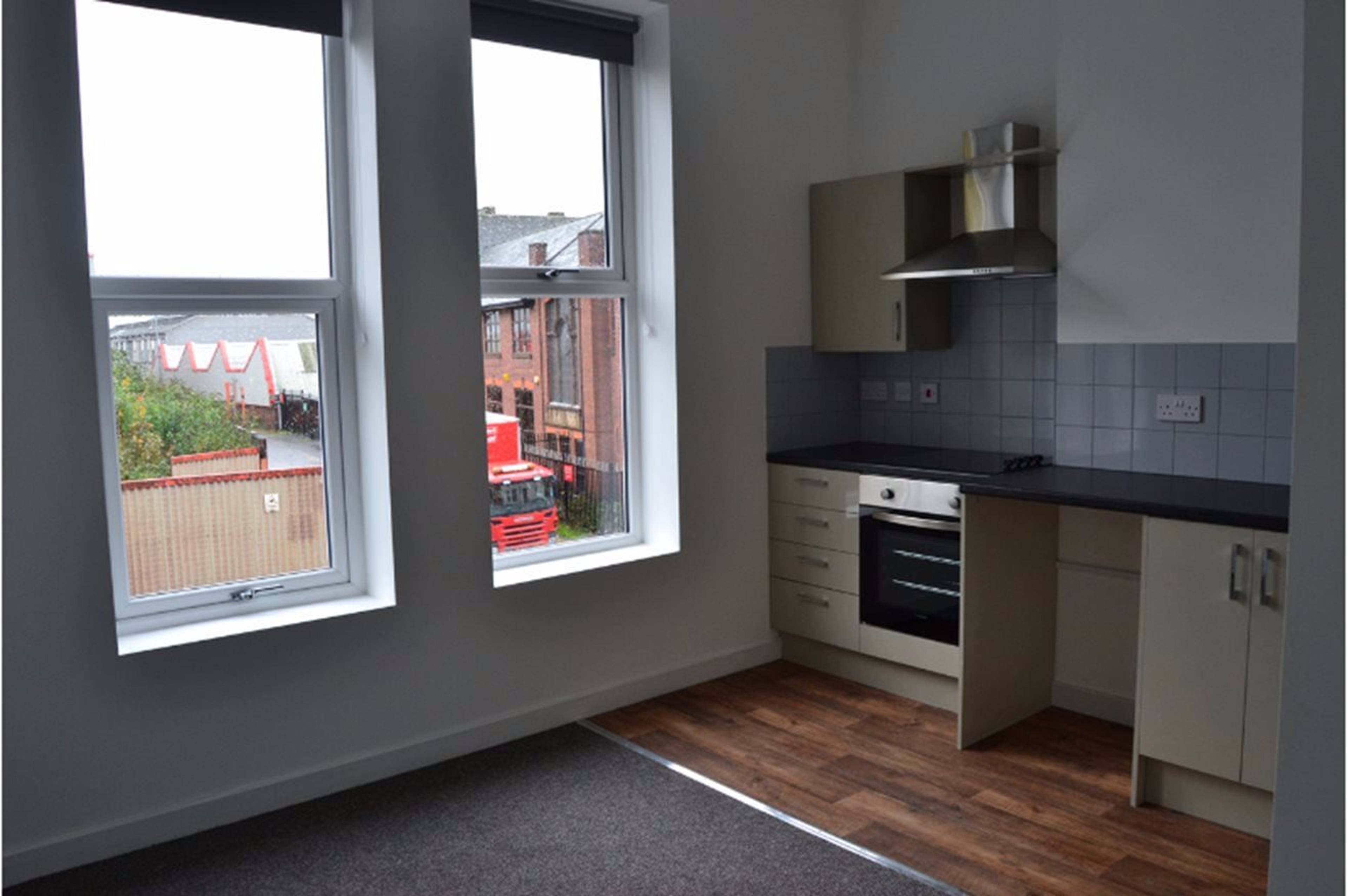 Lounge / Kitchen