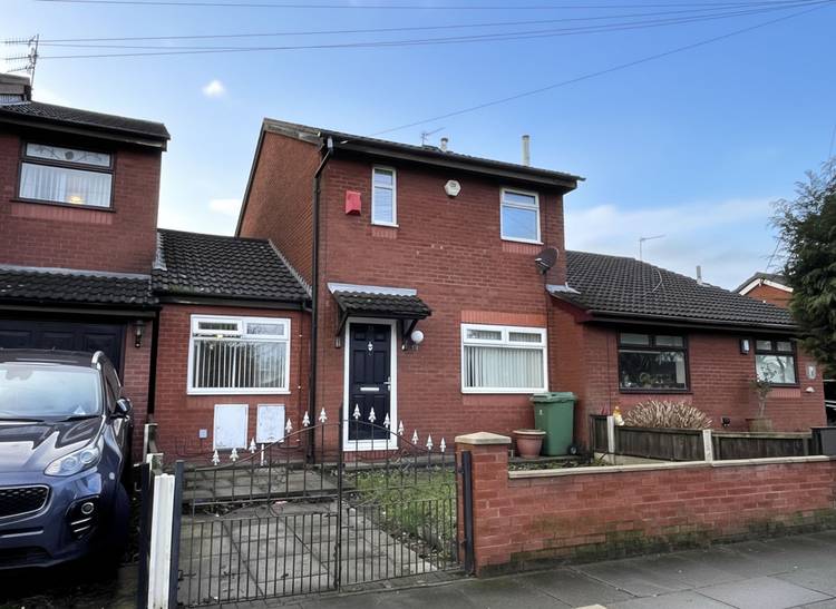 3 bedroom semi-detached house