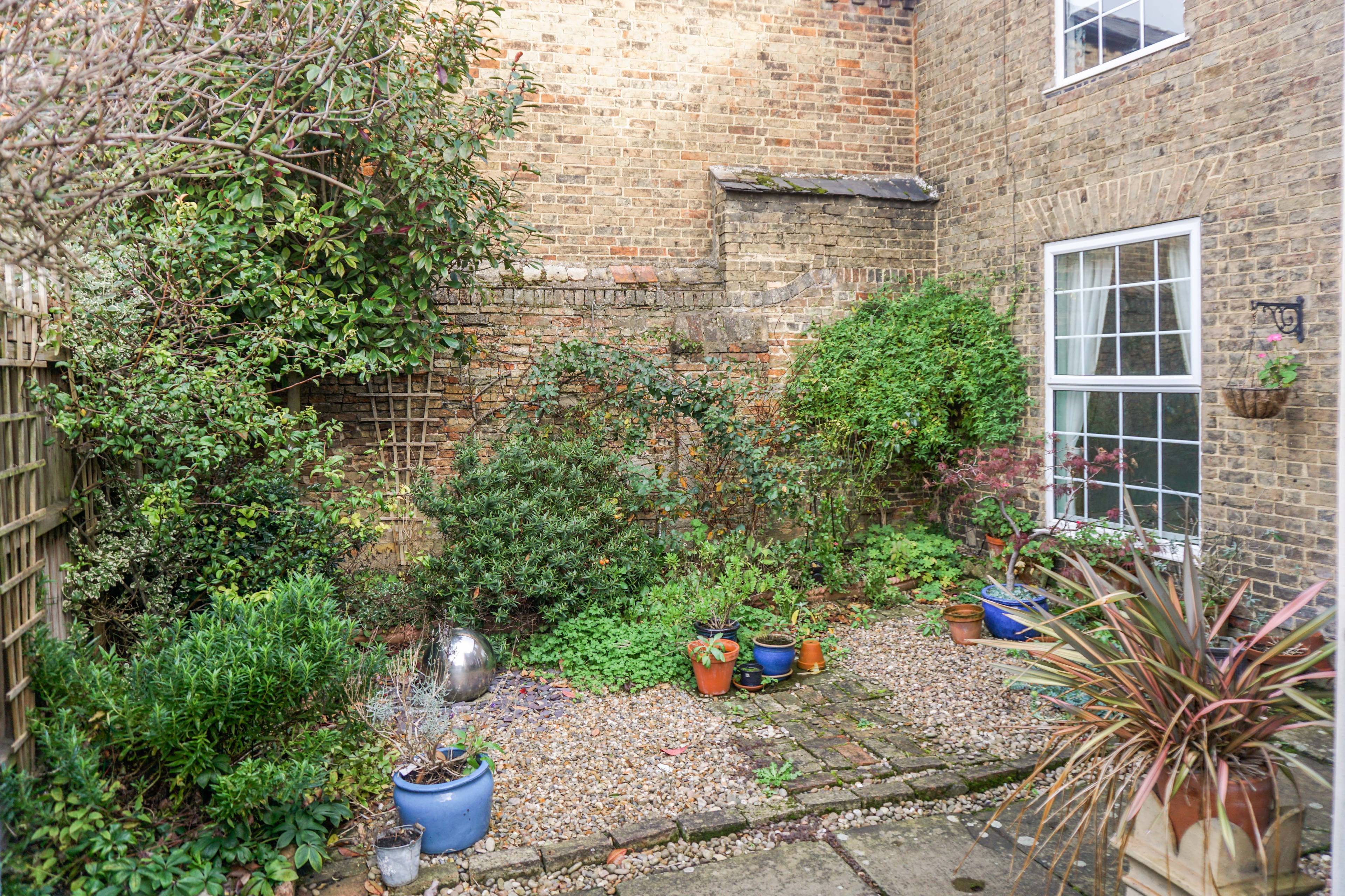 Cottage Garden