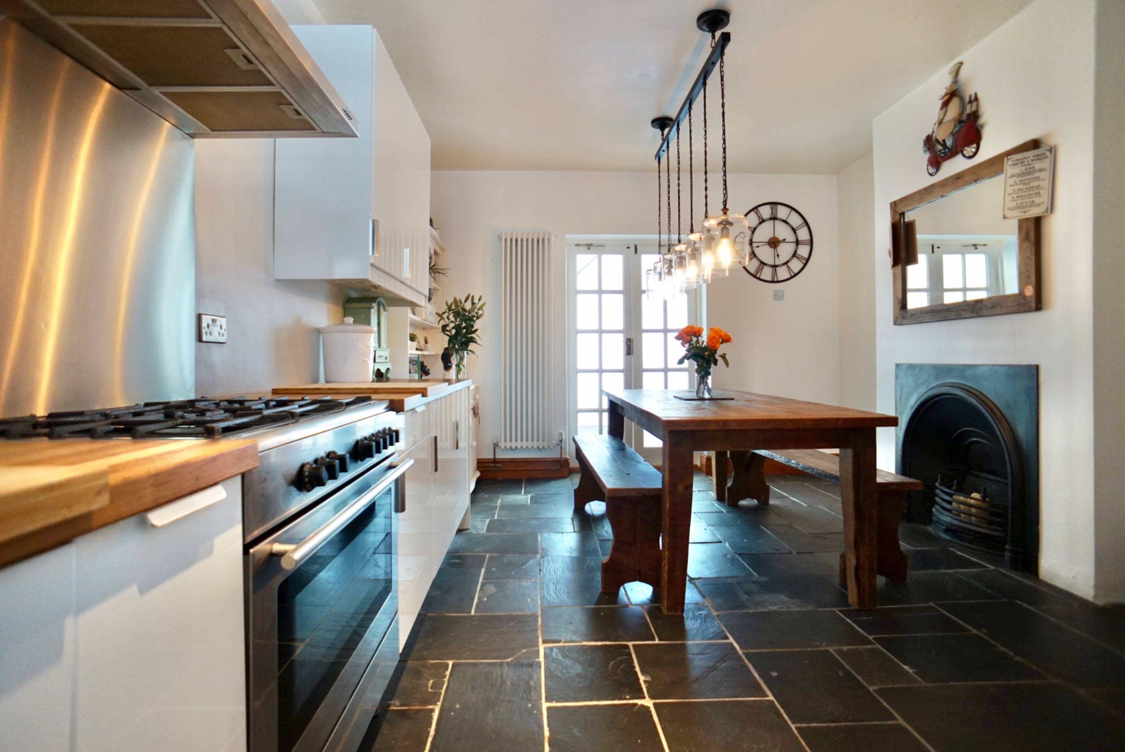Kitchen/dining Room