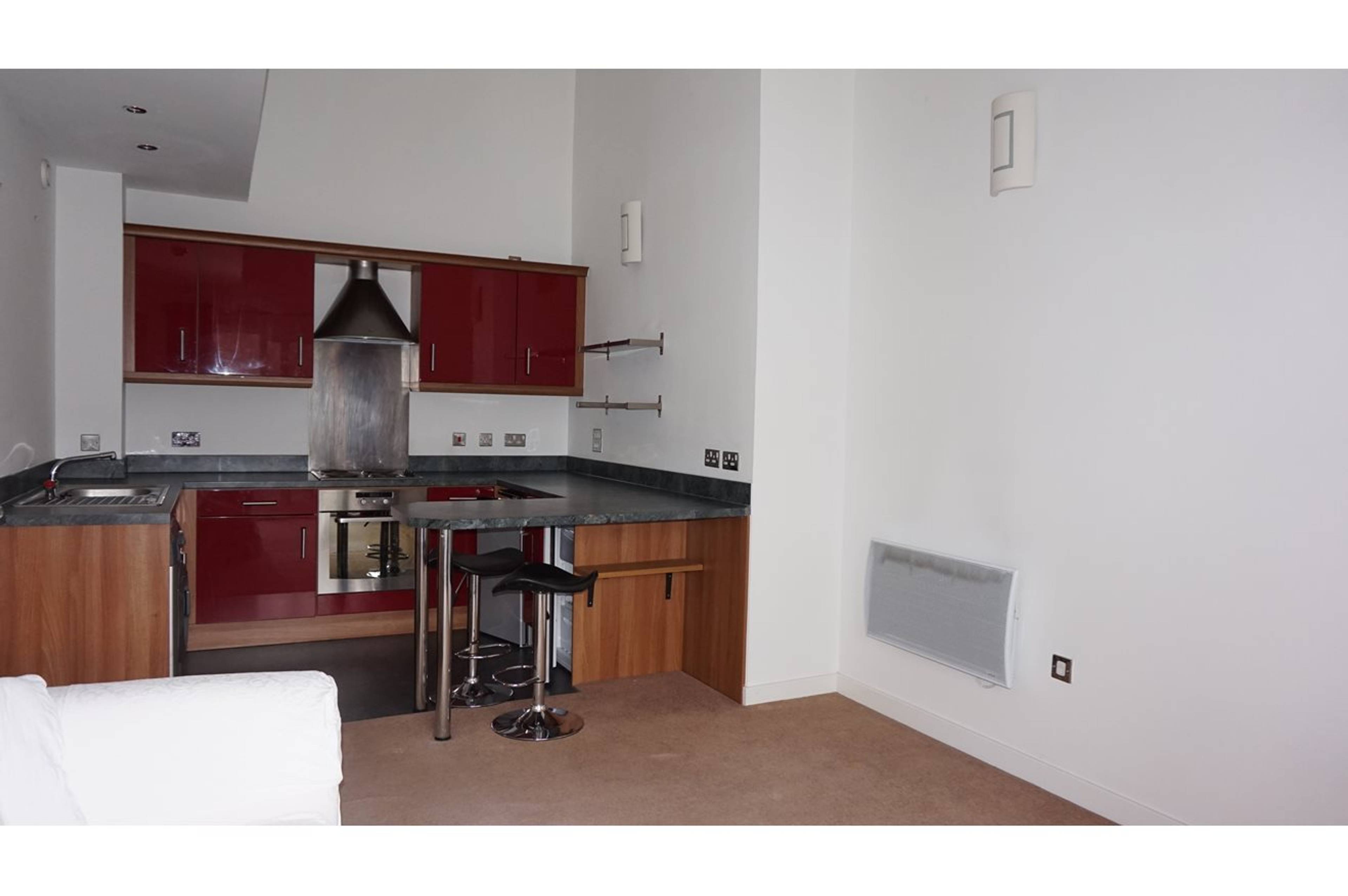 Lounge / Kitchen