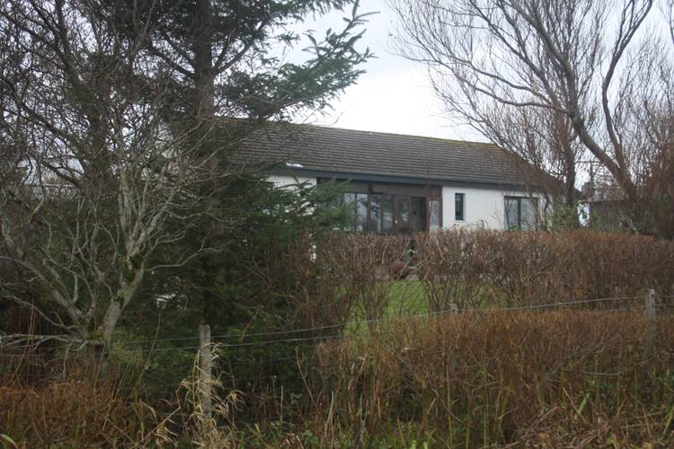 3 bedroom detached bungalow