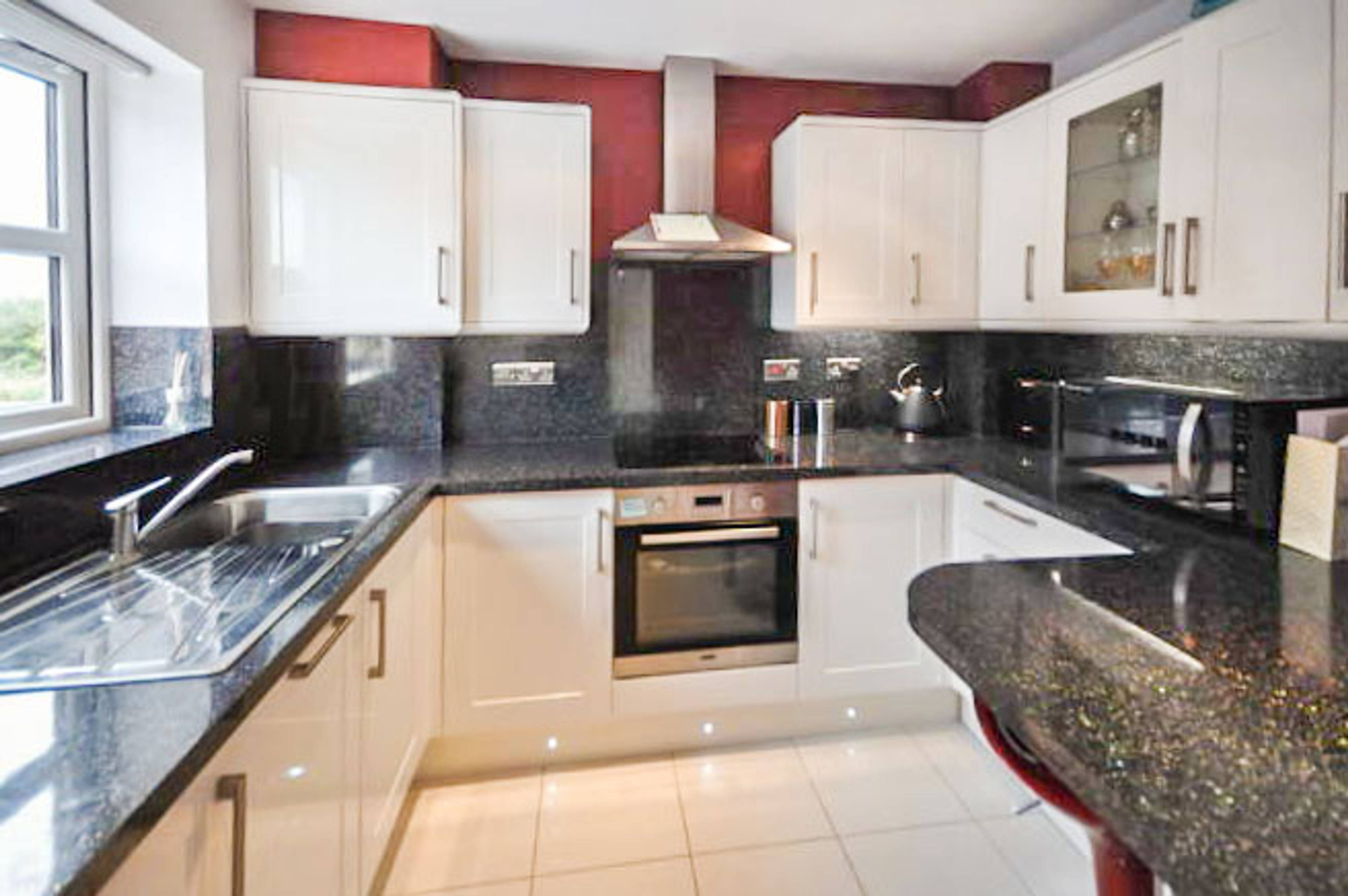 Kitchen/Breakfast